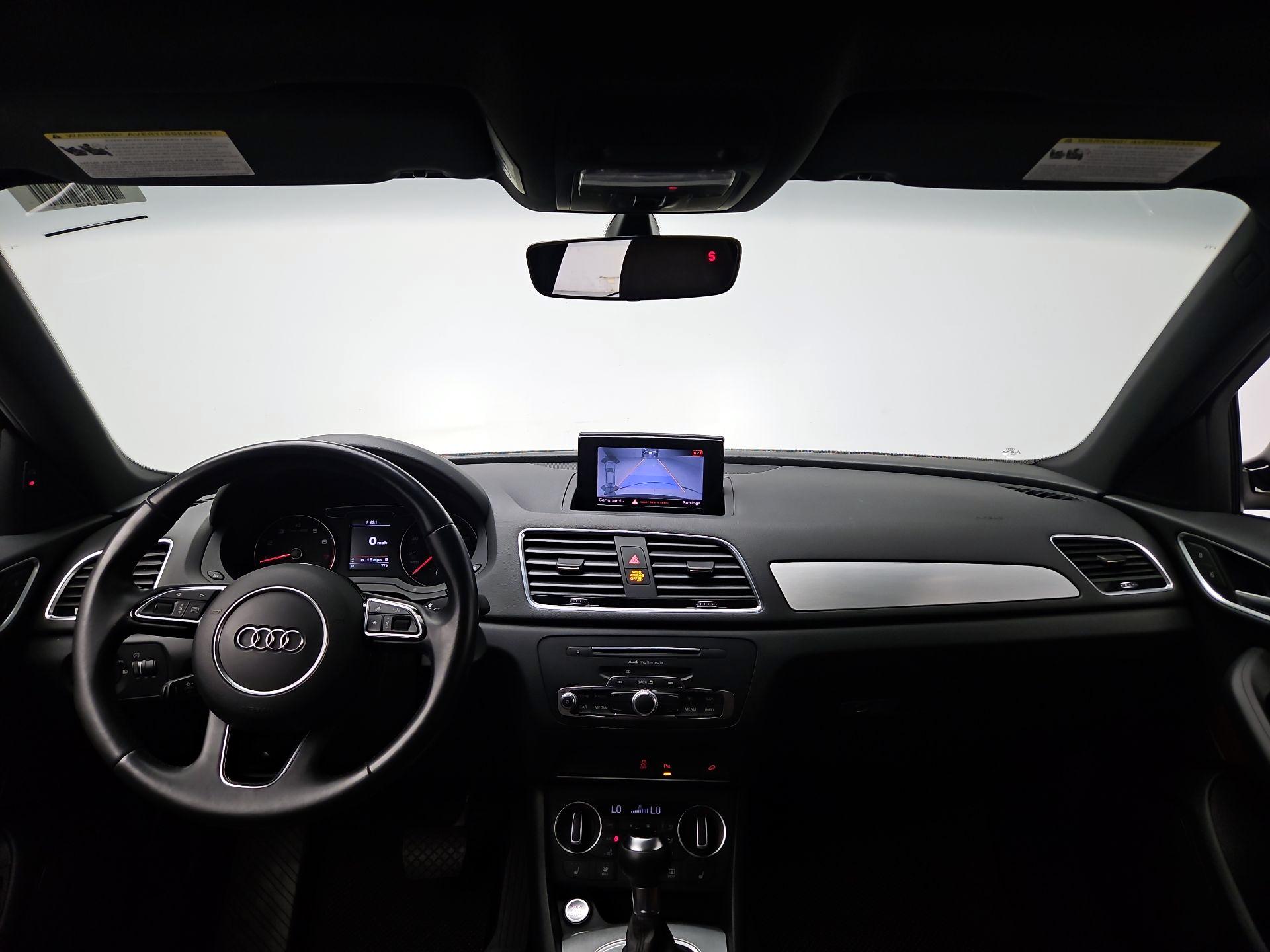 Thumbnail: 2018 Audi Q3 - 9
