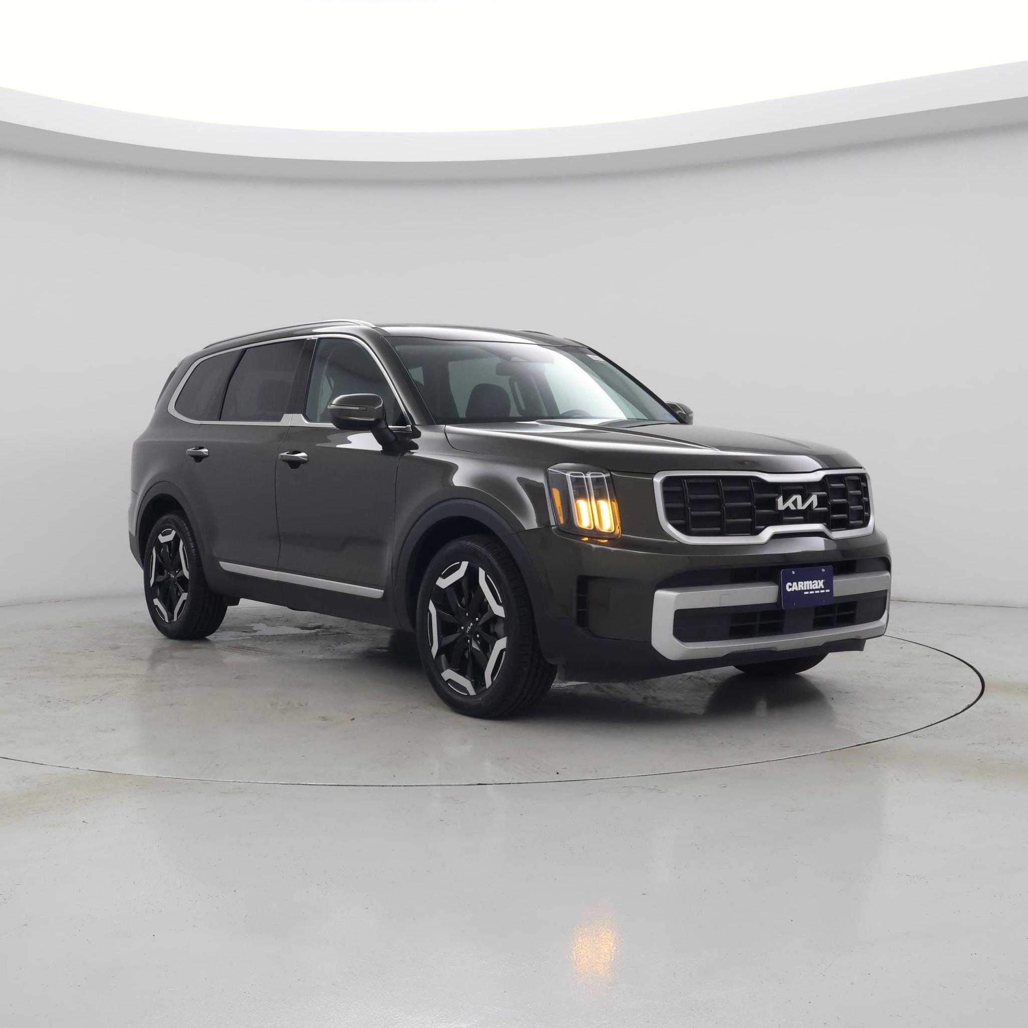 Green 2024 Kia Telluride SUV / Crossover All-Wheel Drive Automatic