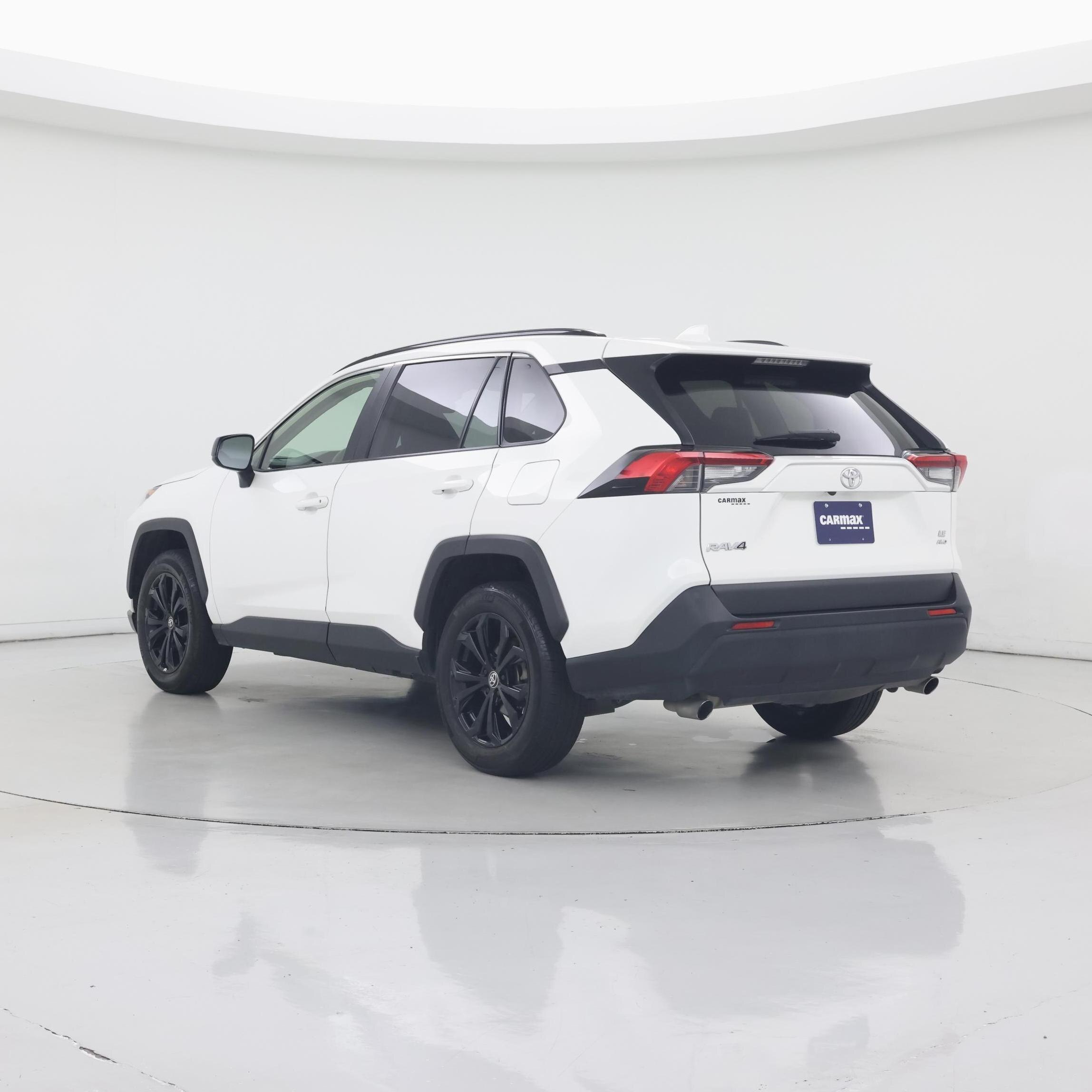 Thumbnail: 2019 Toyota RAV4 - 2