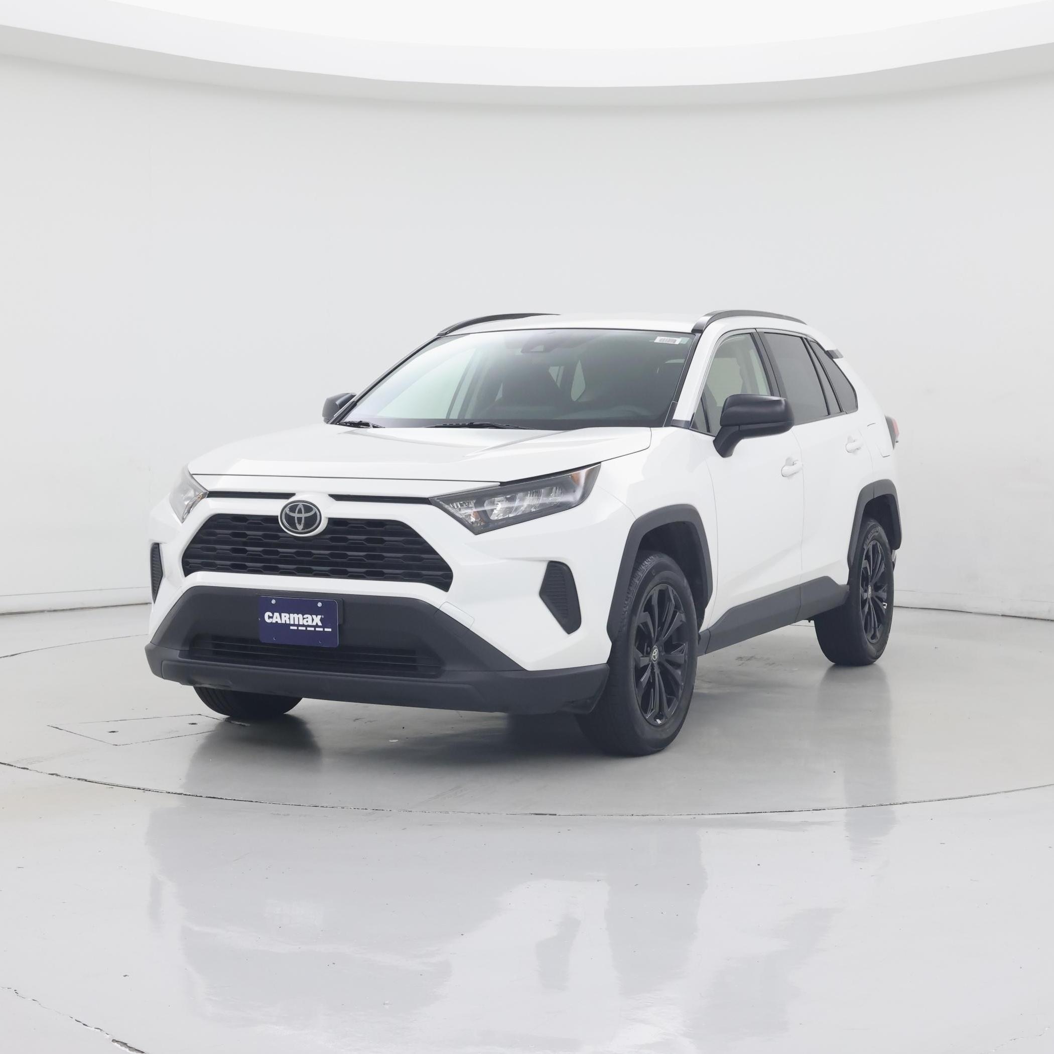 Thumbnail: 2019 Toyota RAV4 - 4