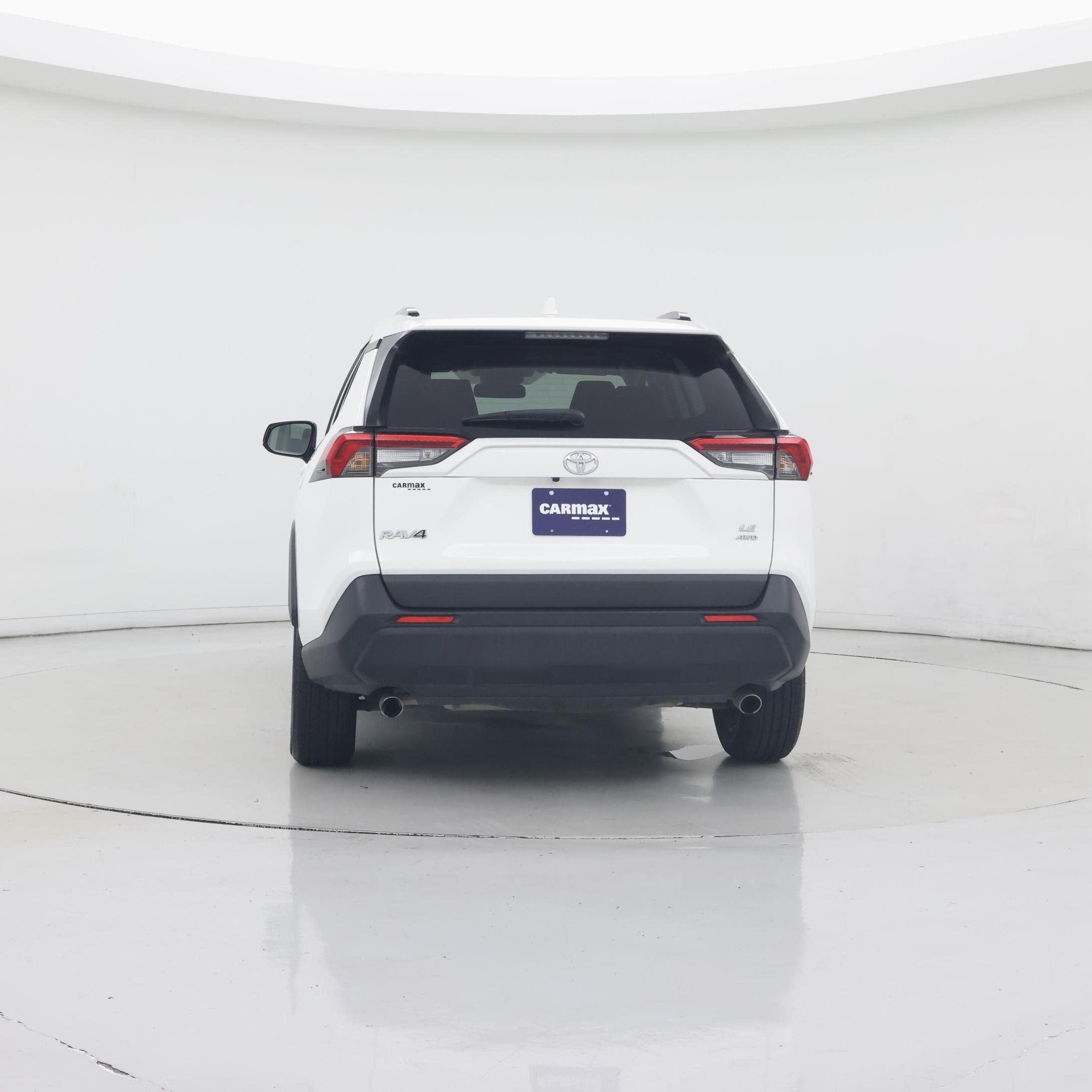 Thumbnail: 2019 Toyota RAV4 - 6