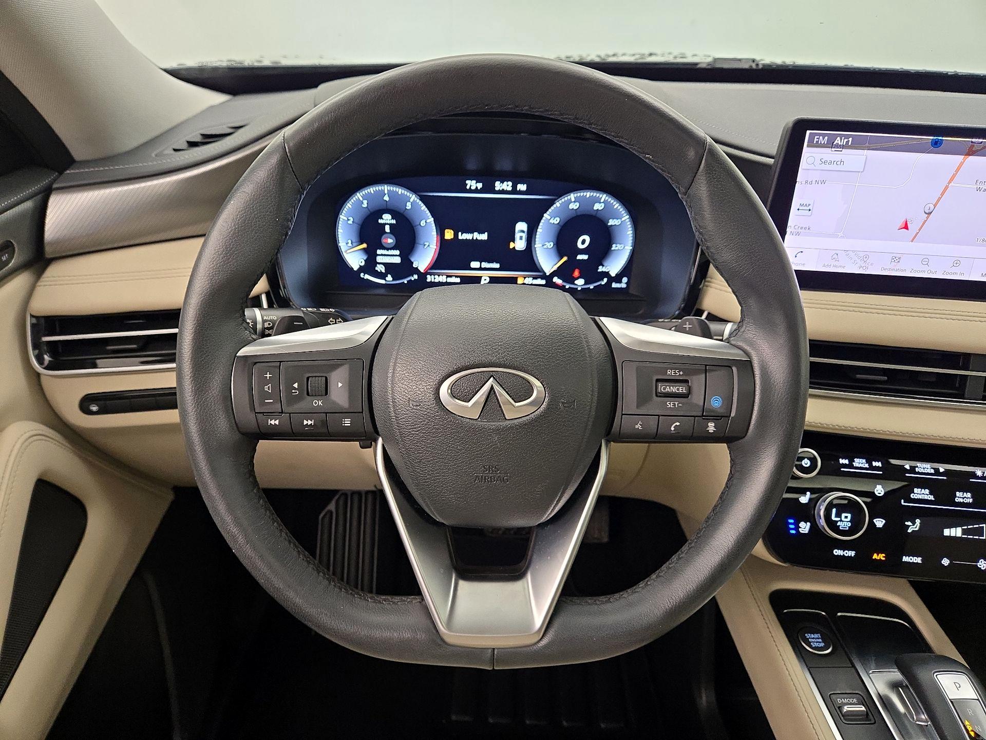 Thumbnail: 2023 INFINITI QX60 - 10