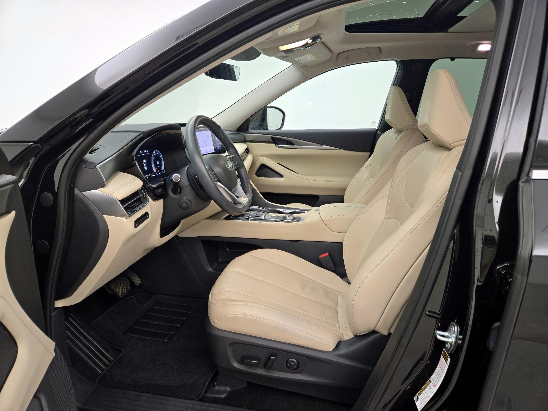 Thumbnail: 2023 INFINITI QX60 - 11