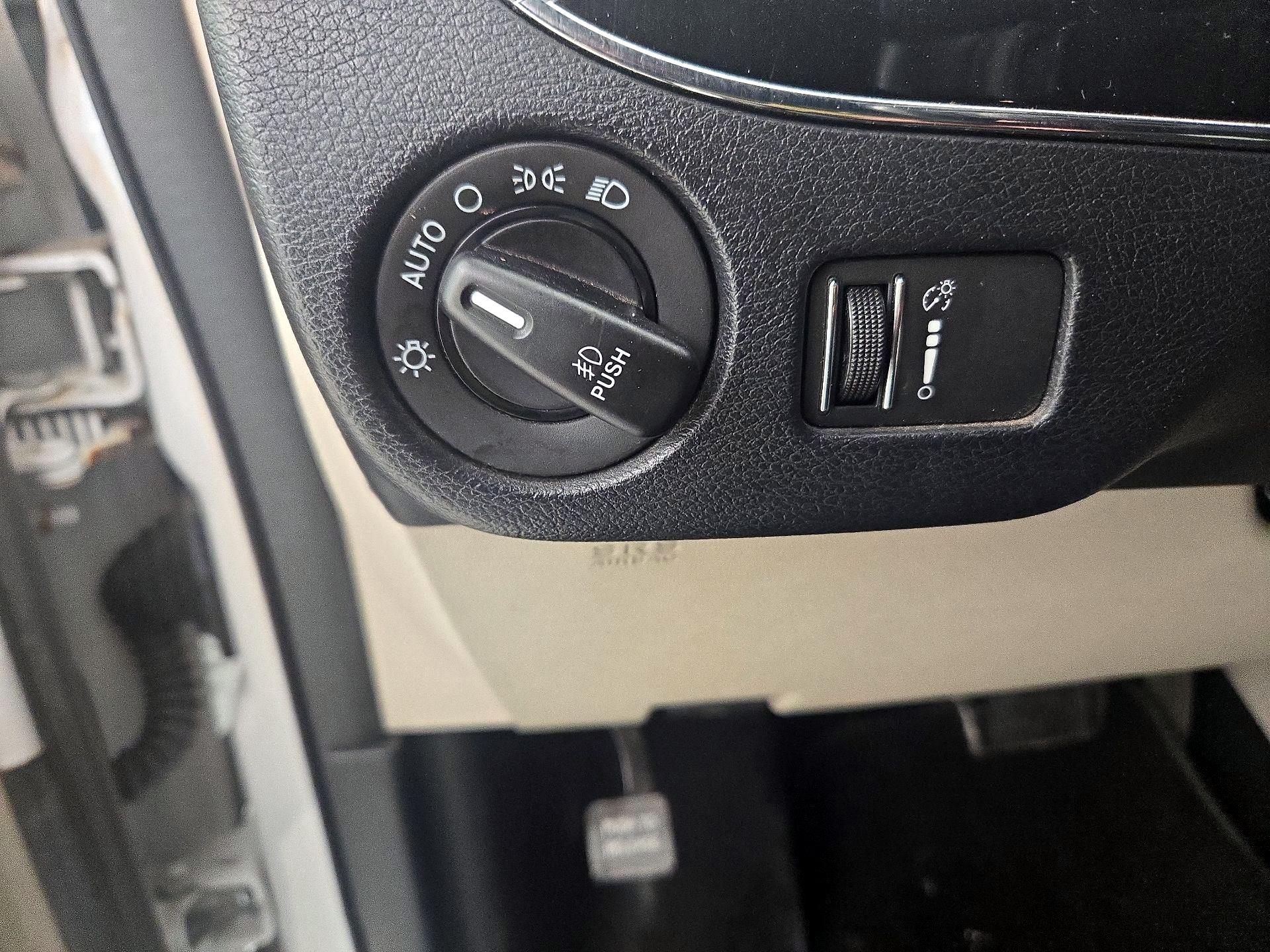 Thumbnail: 2019 Dodge Grand Caravan - 13