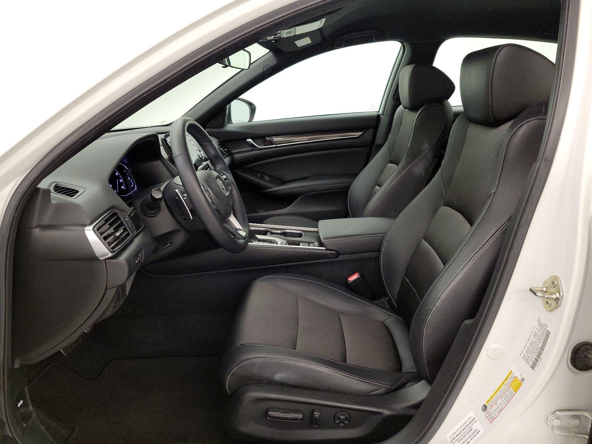 Thumbnail: 2019 Honda Accord - 11