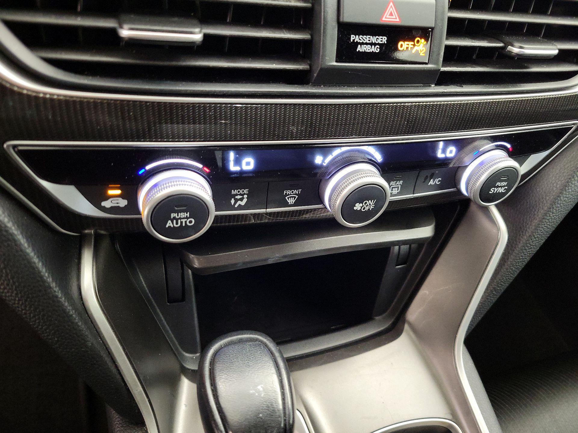 Thumbnail: 2019 Honda Accord - 16