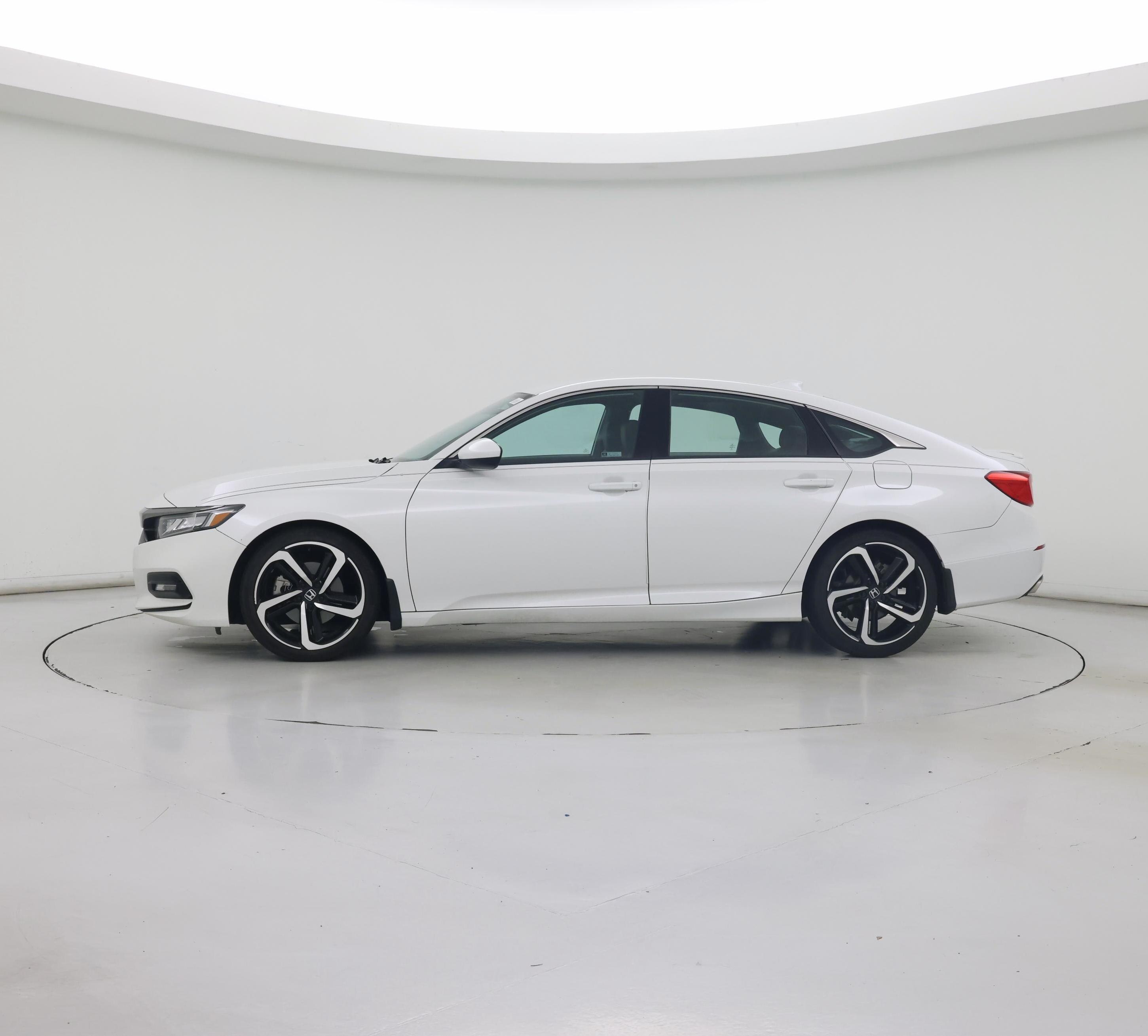 Thumbnail: 2019 Honda Accord - 3