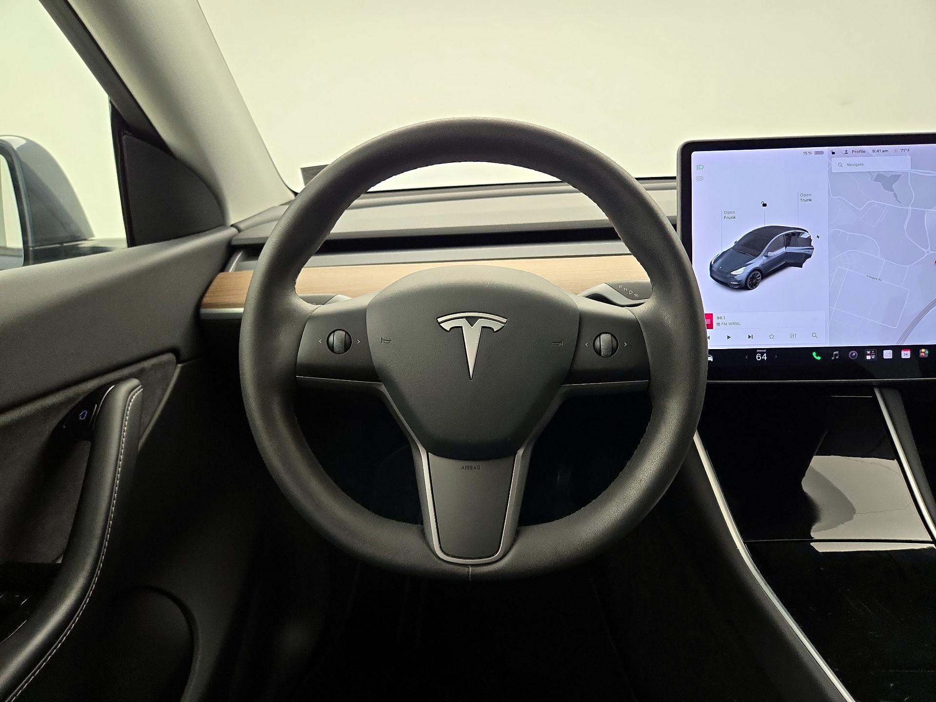 Thumbnail: 2021 Tesla Model Y - 10