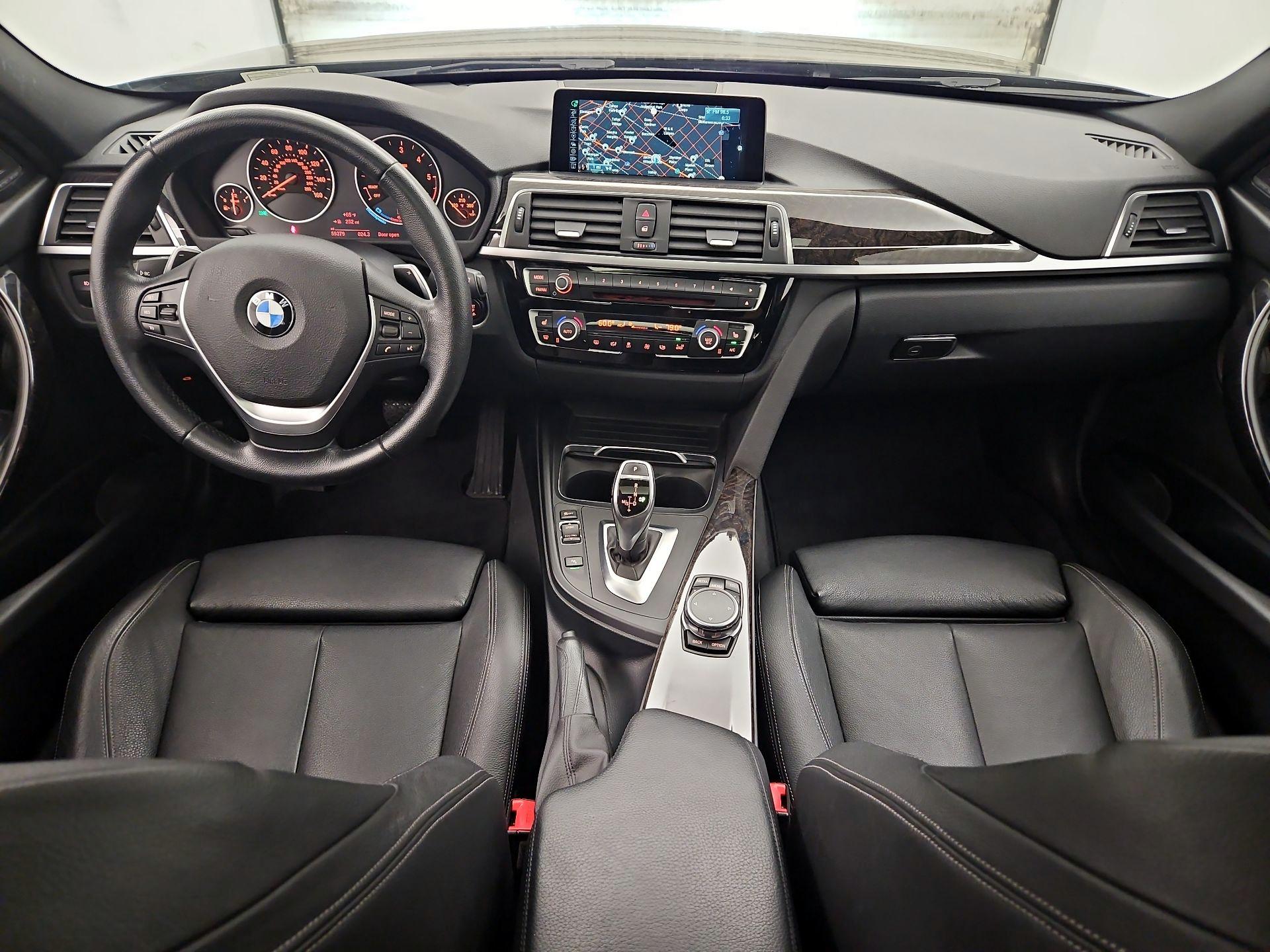 Thumbnail: 2016 BMW 3 Series - 9