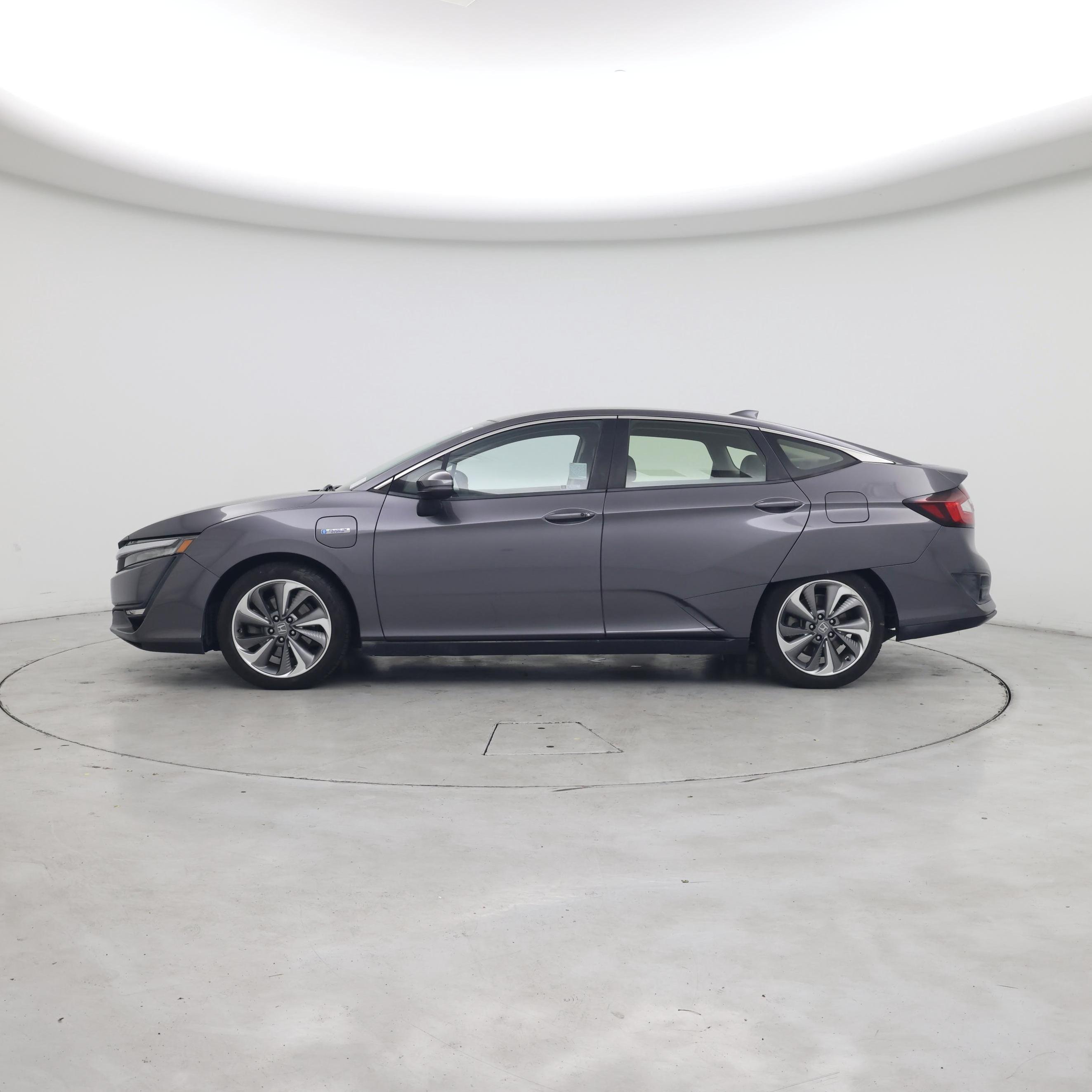 Thumbnail: 2018 Honda Clarity - 3