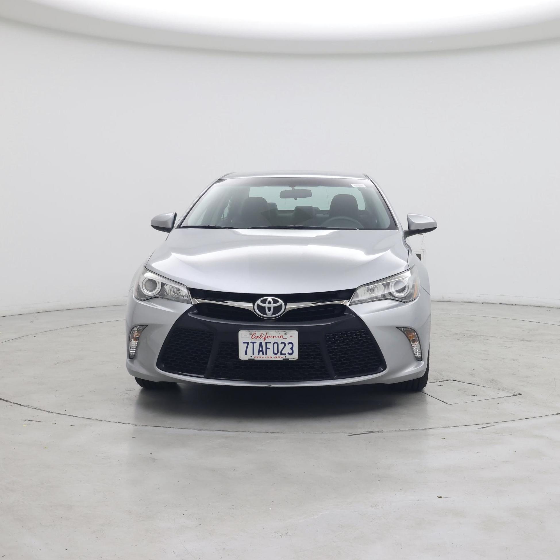 Thumbnail: 2016 Toyota Camry - 5