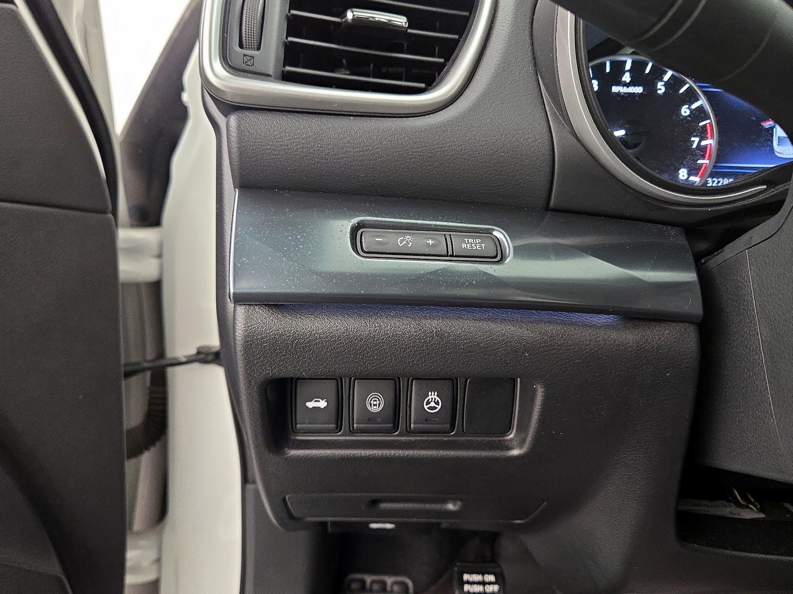2021 Nissan Maxima SR - Photo 14