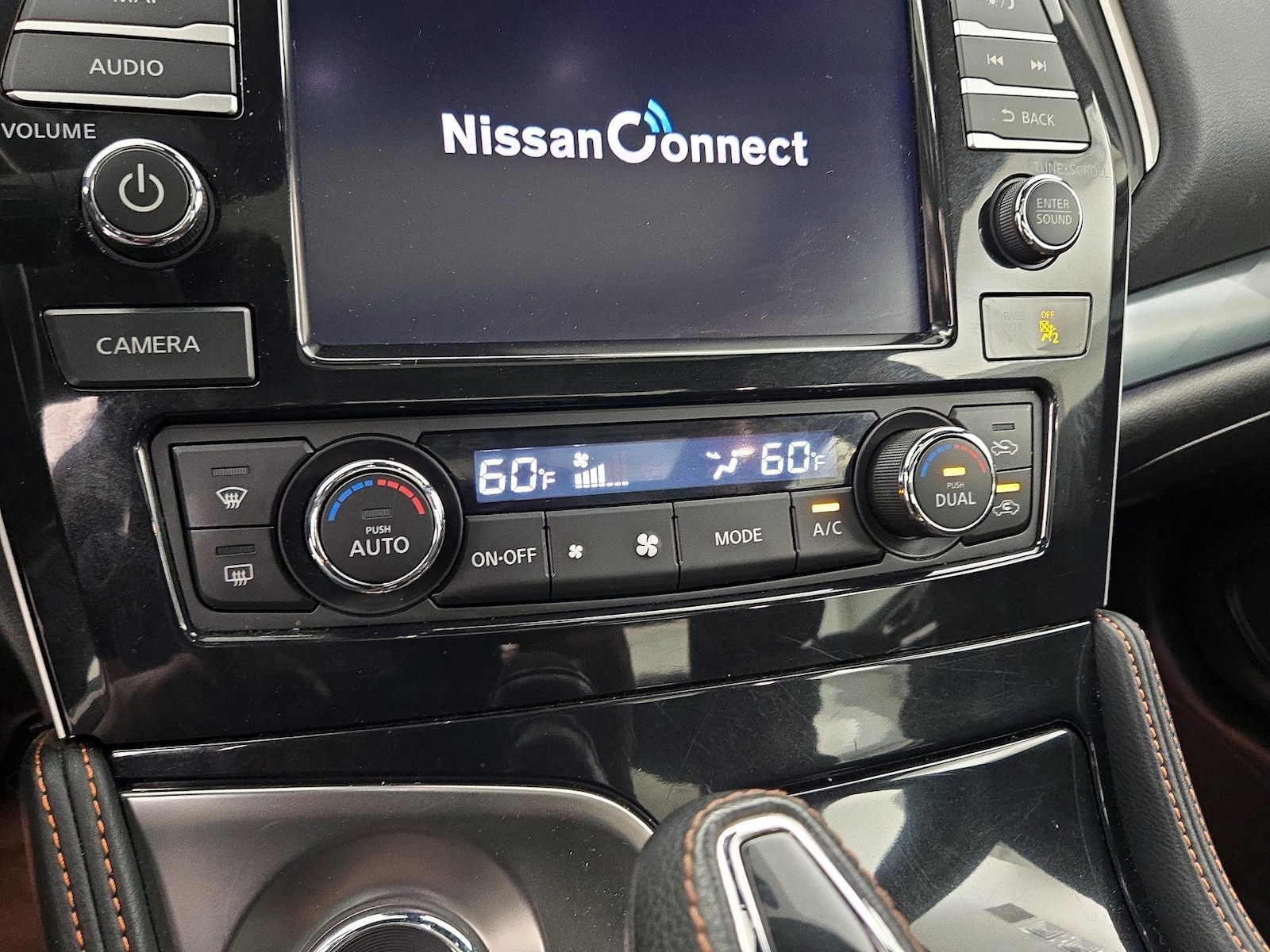 2021 Nissan Maxima SR - Photo 18