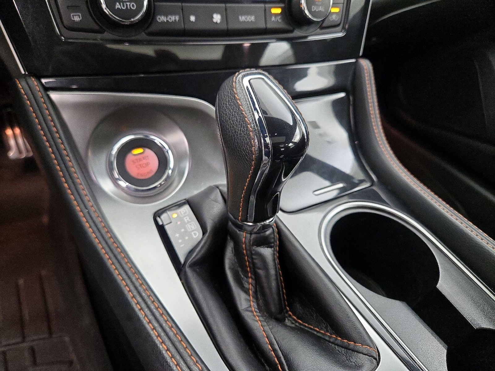 2021 Nissan Maxima SR - Photo 19