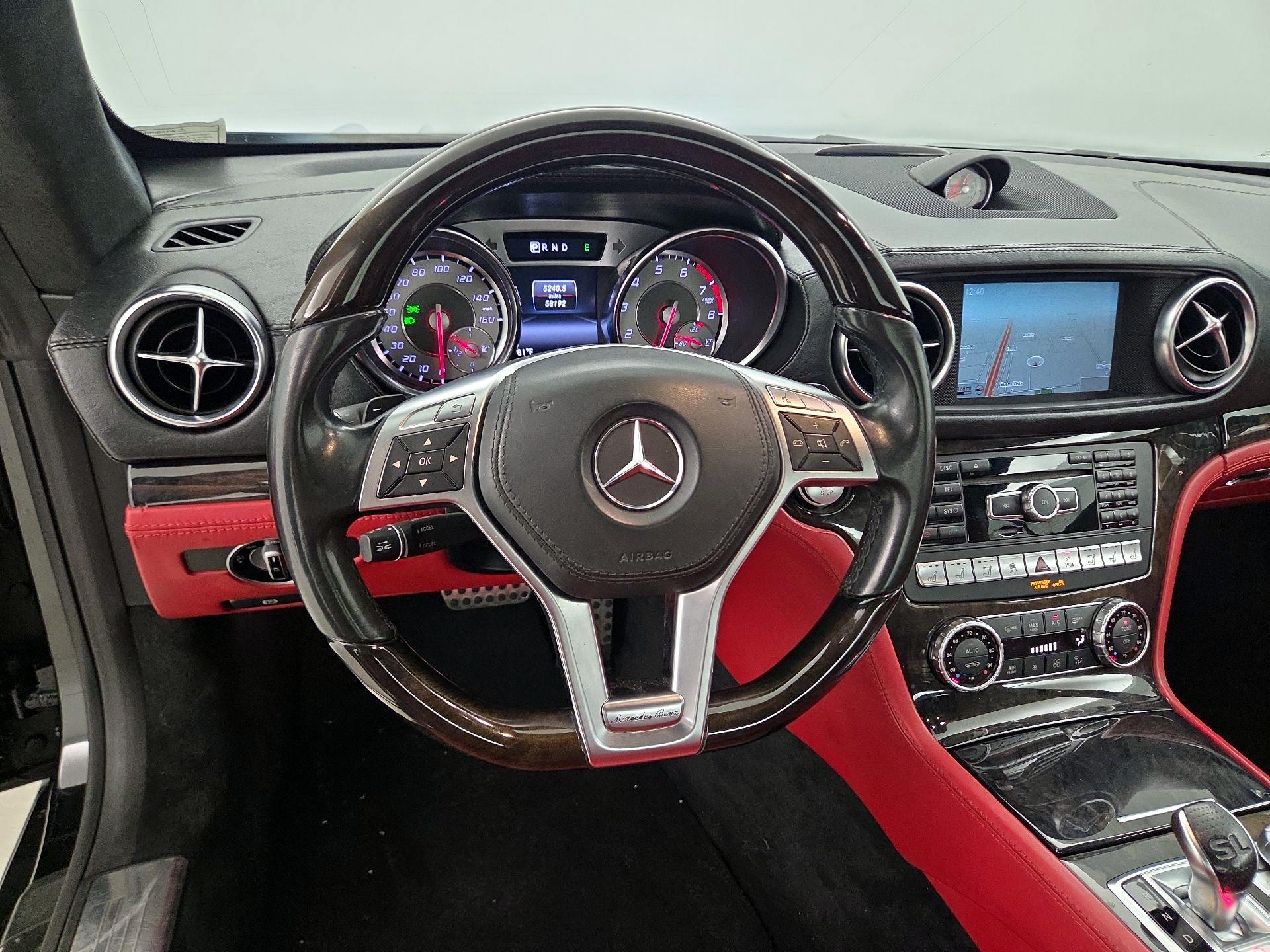 Thumbnail: 2015 Mercedes-Benz SL-Class - 10