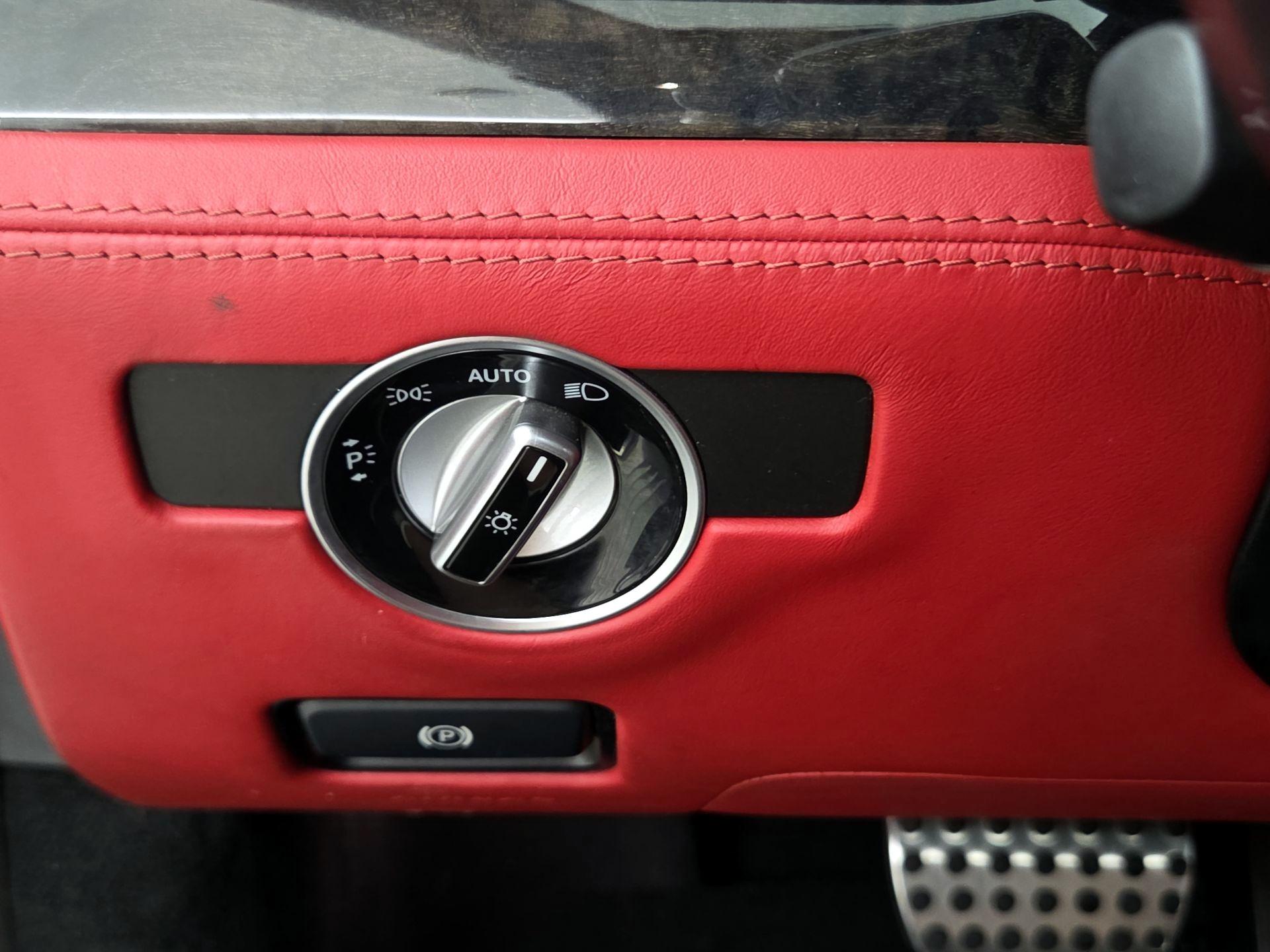 Thumbnail: 2015 Mercedes-Benz SL-Class - 13