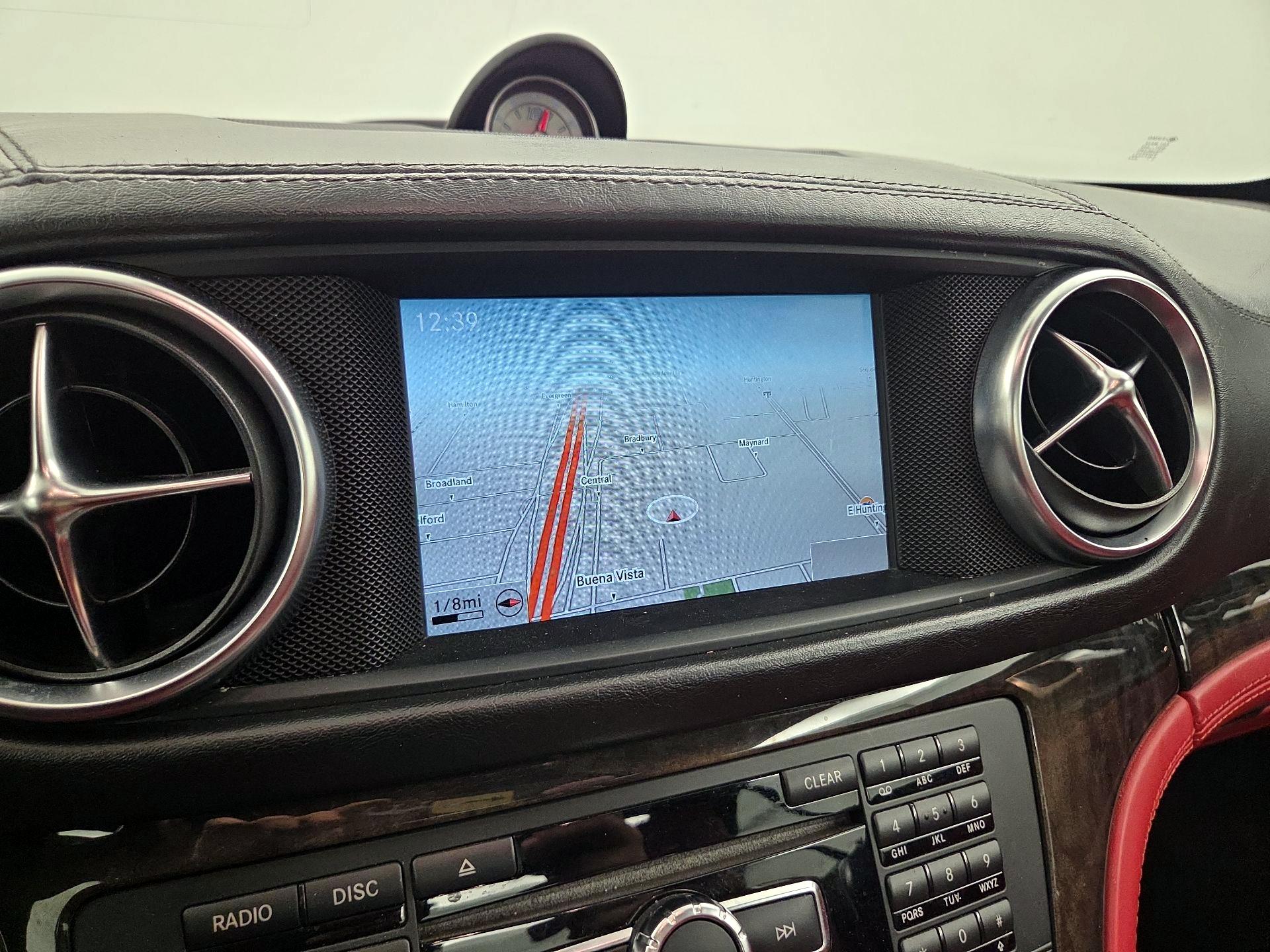 Thumbnail: 2015 Mercedes-Benz SL-Class - 14