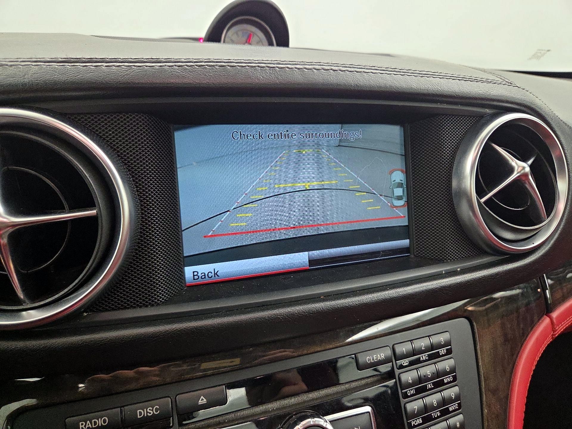 Thumbnail: 2015 Mercedes-Benz SL-Class - 15