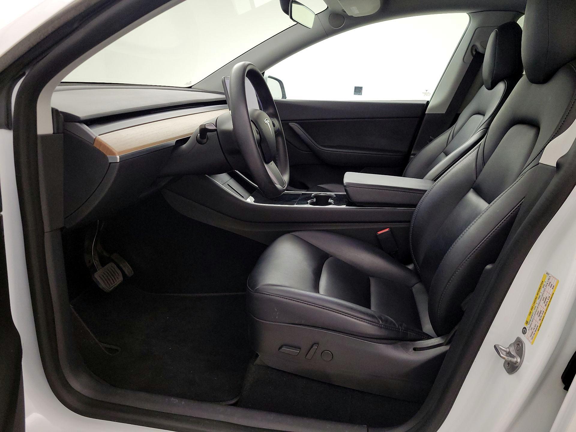 Thumbnail: 2020 Tesla Model Y - 11