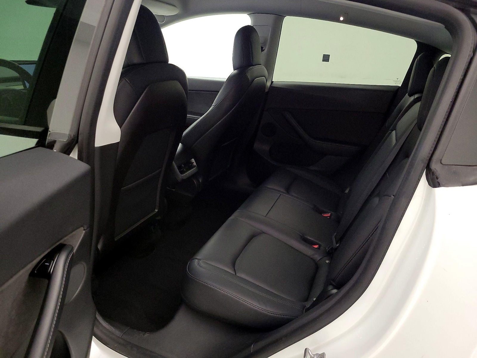 2020 Tesla Model Y Long Range - Photo 22