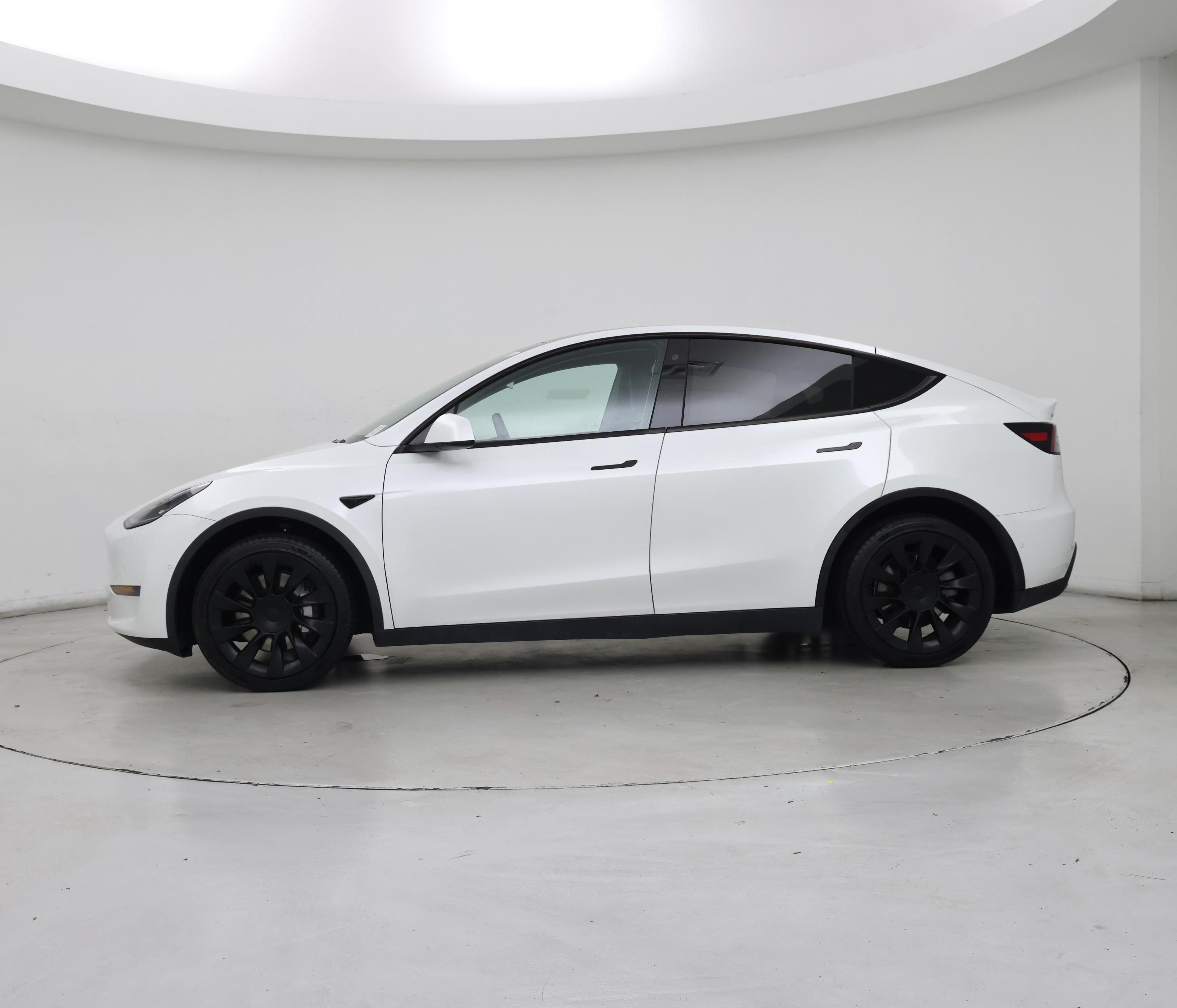 Thumbnail: 2020 Tesla Model Y - 3