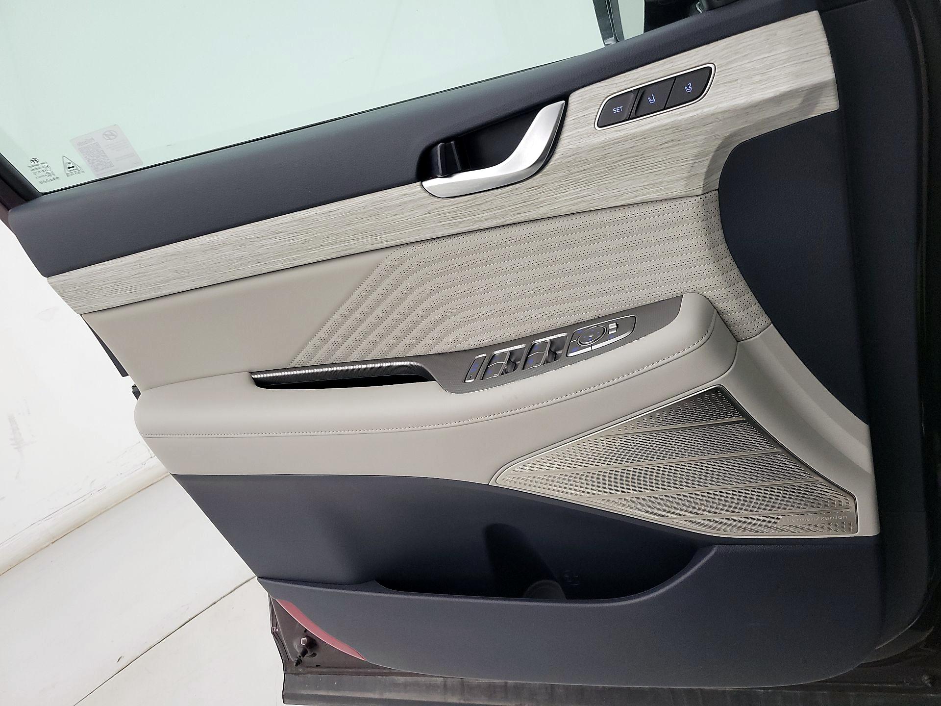 Thumbnail: 2025 Hyundai Palisade - 12