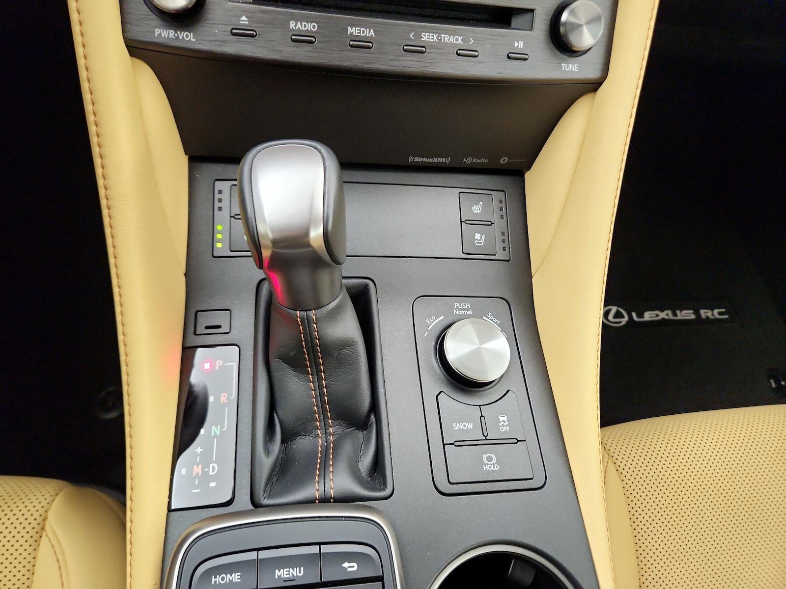 2021 Lexus RC 300 - Photo 16
