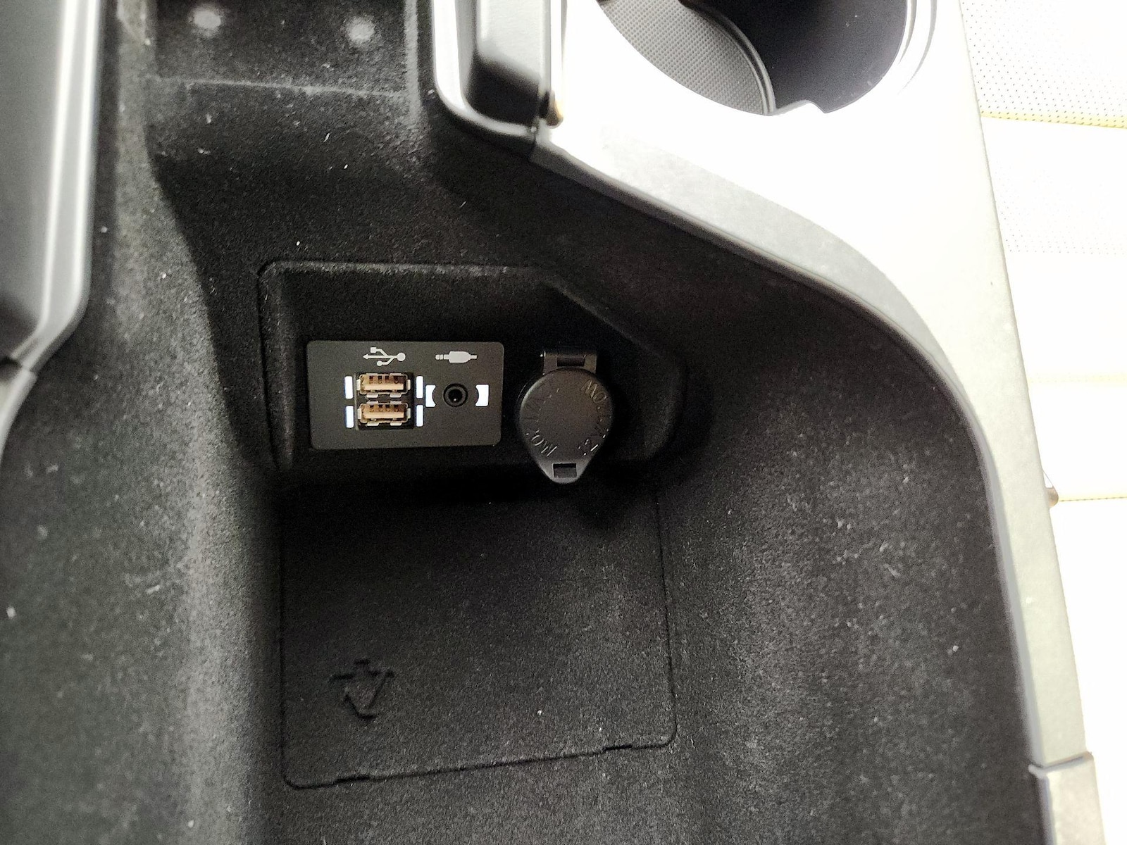 2021 Lexus RC 300 - Photo 17