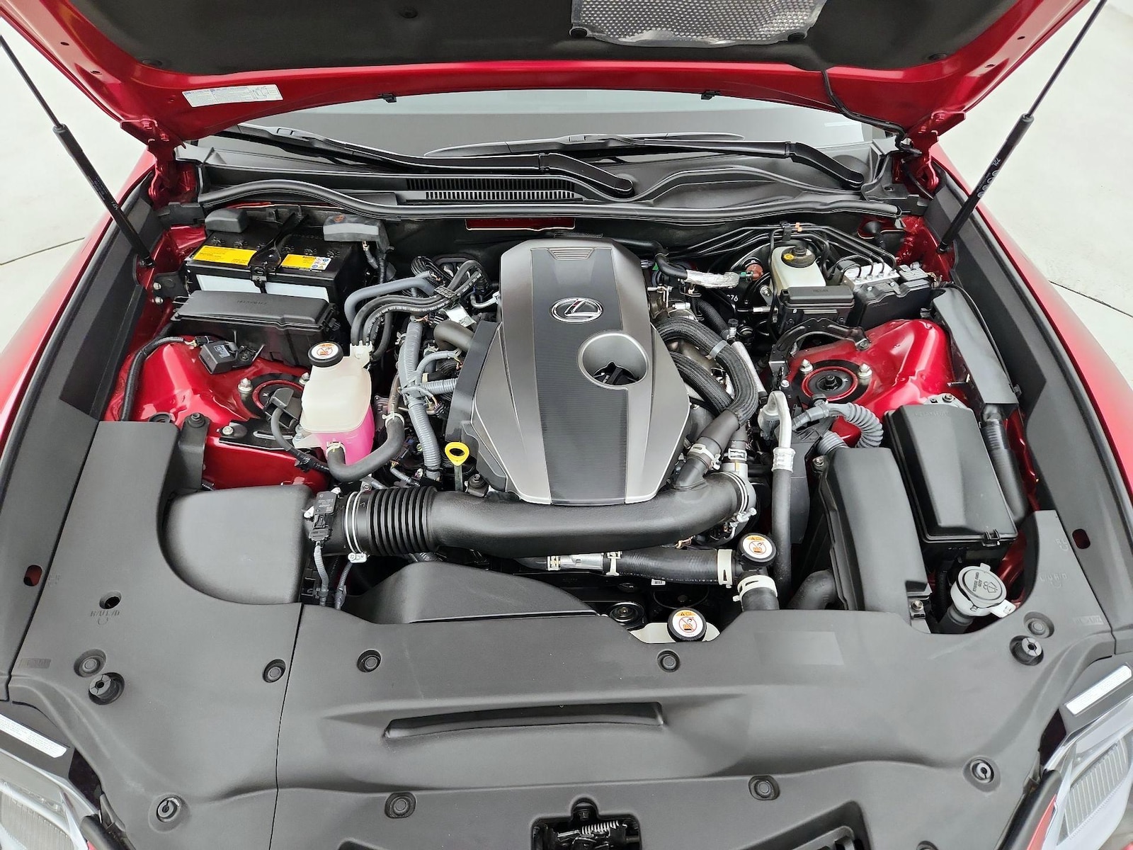 2021 Lexus RC 300 - Photo 21