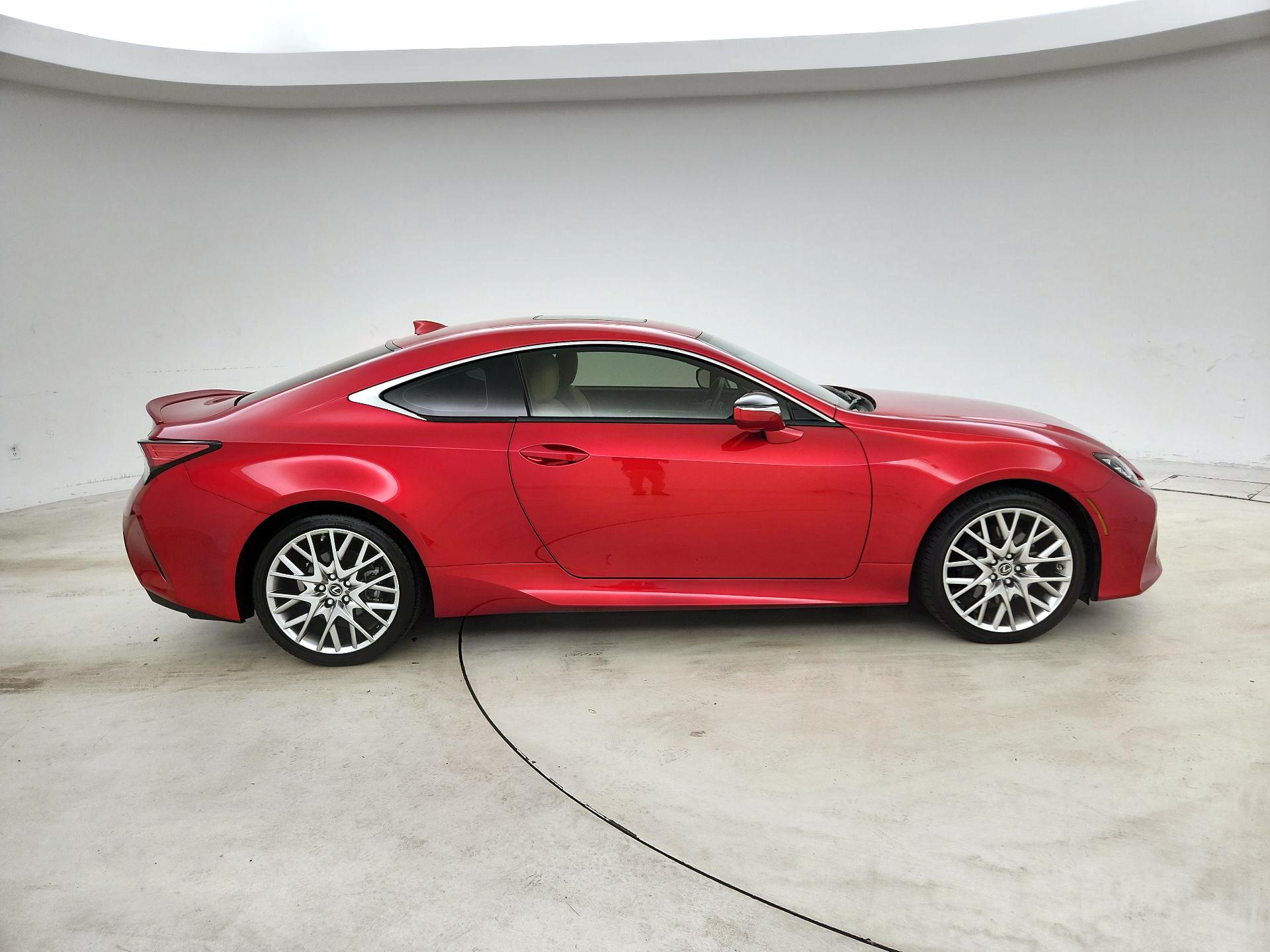Thumbnail: 2021 Lexus RC - 4
