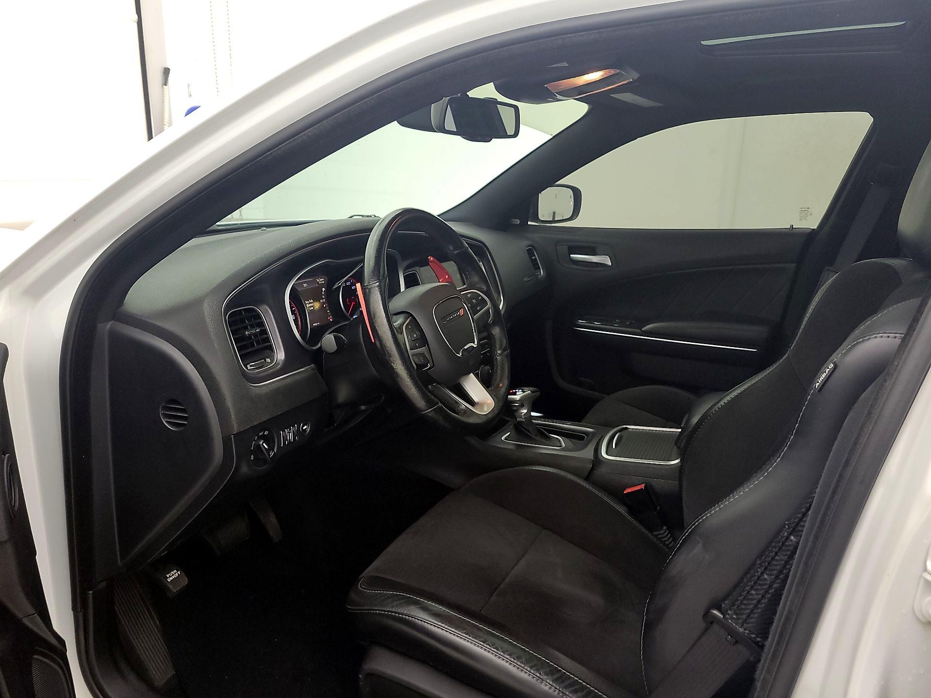 Thumbnail: 2016 Dodge Charger - 11