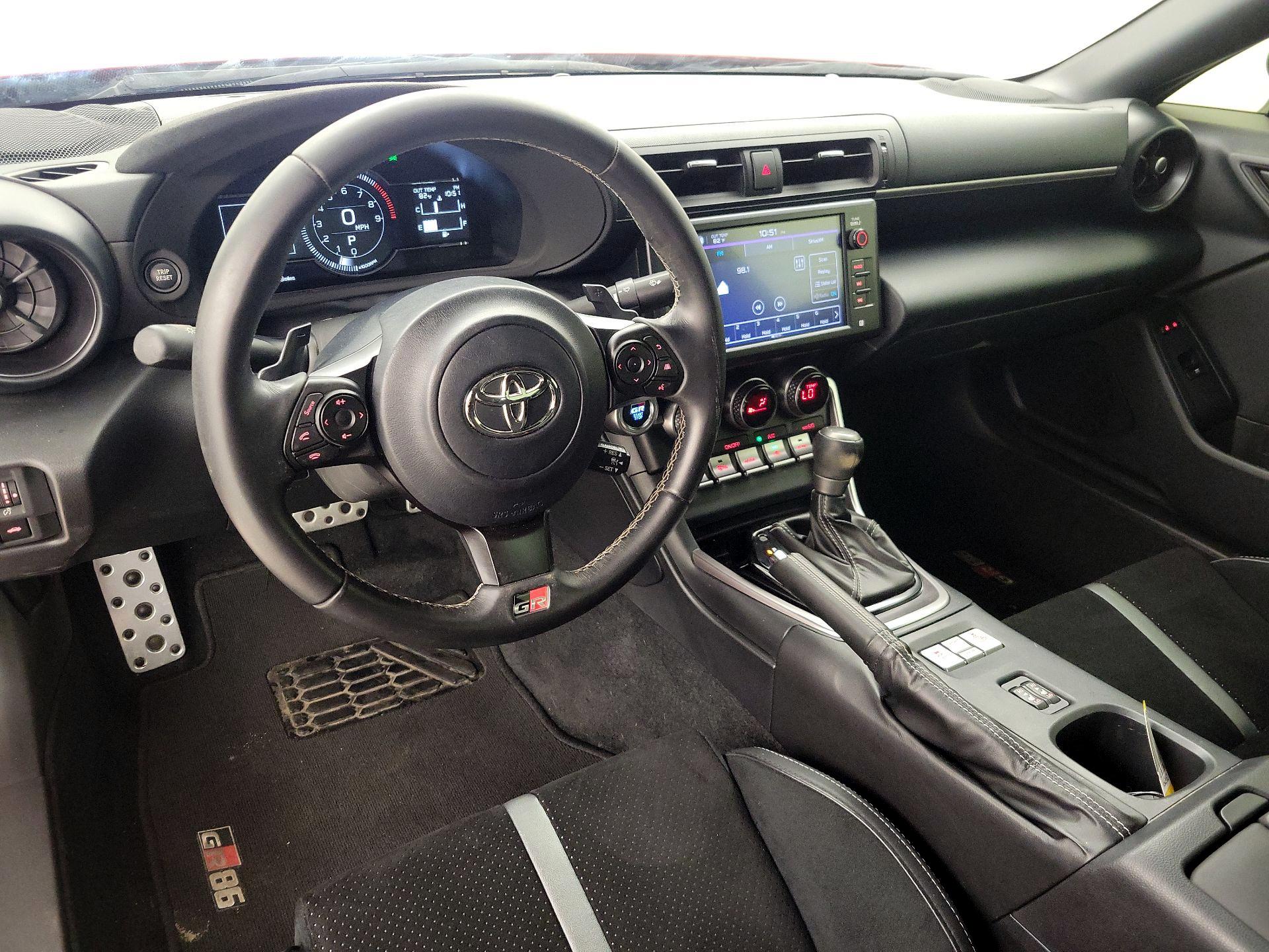 Thumbnail: 2024 Toyota GR86 - 9