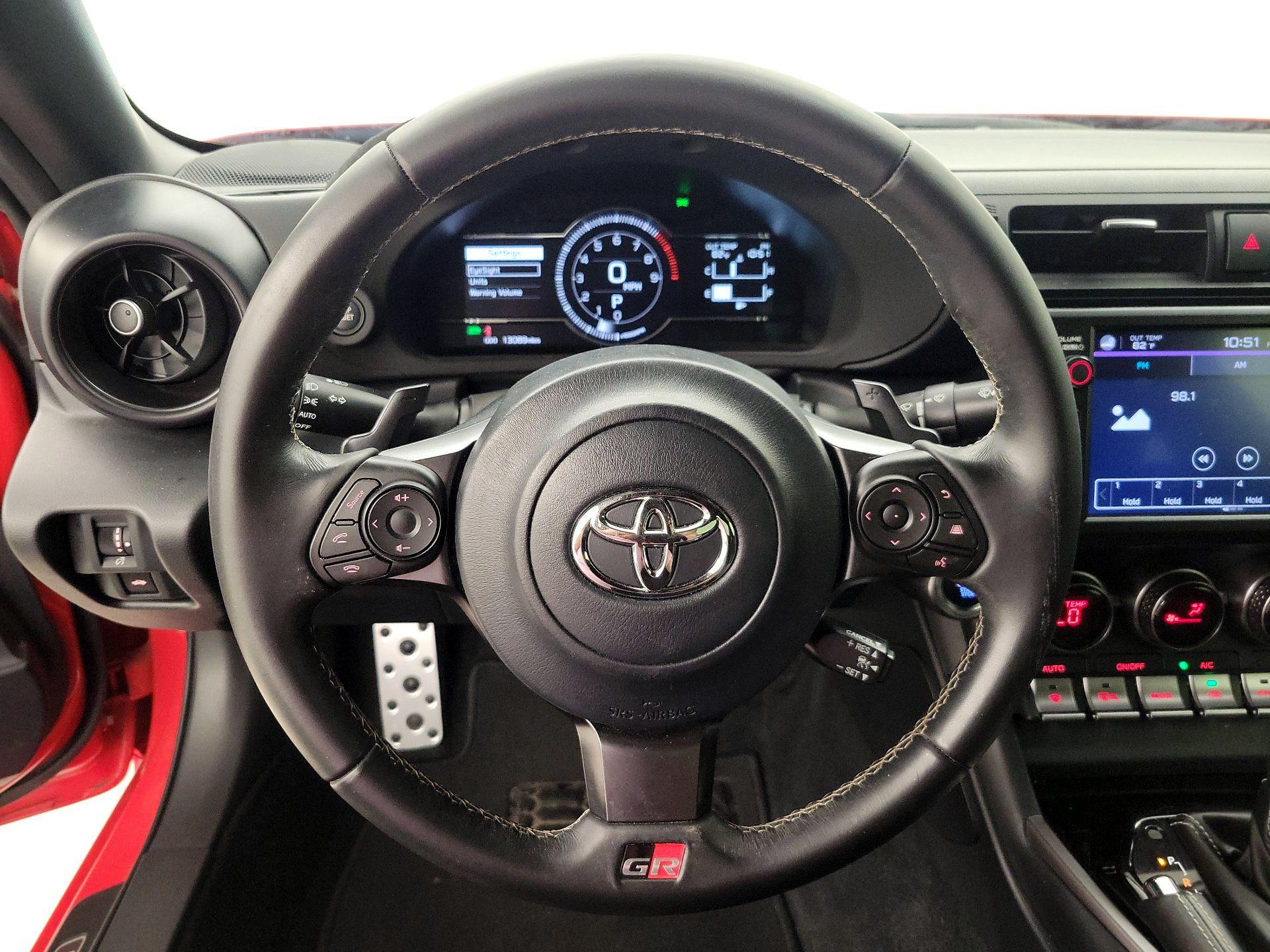 Thumbnail: 2024 Toyota GR86 - 10