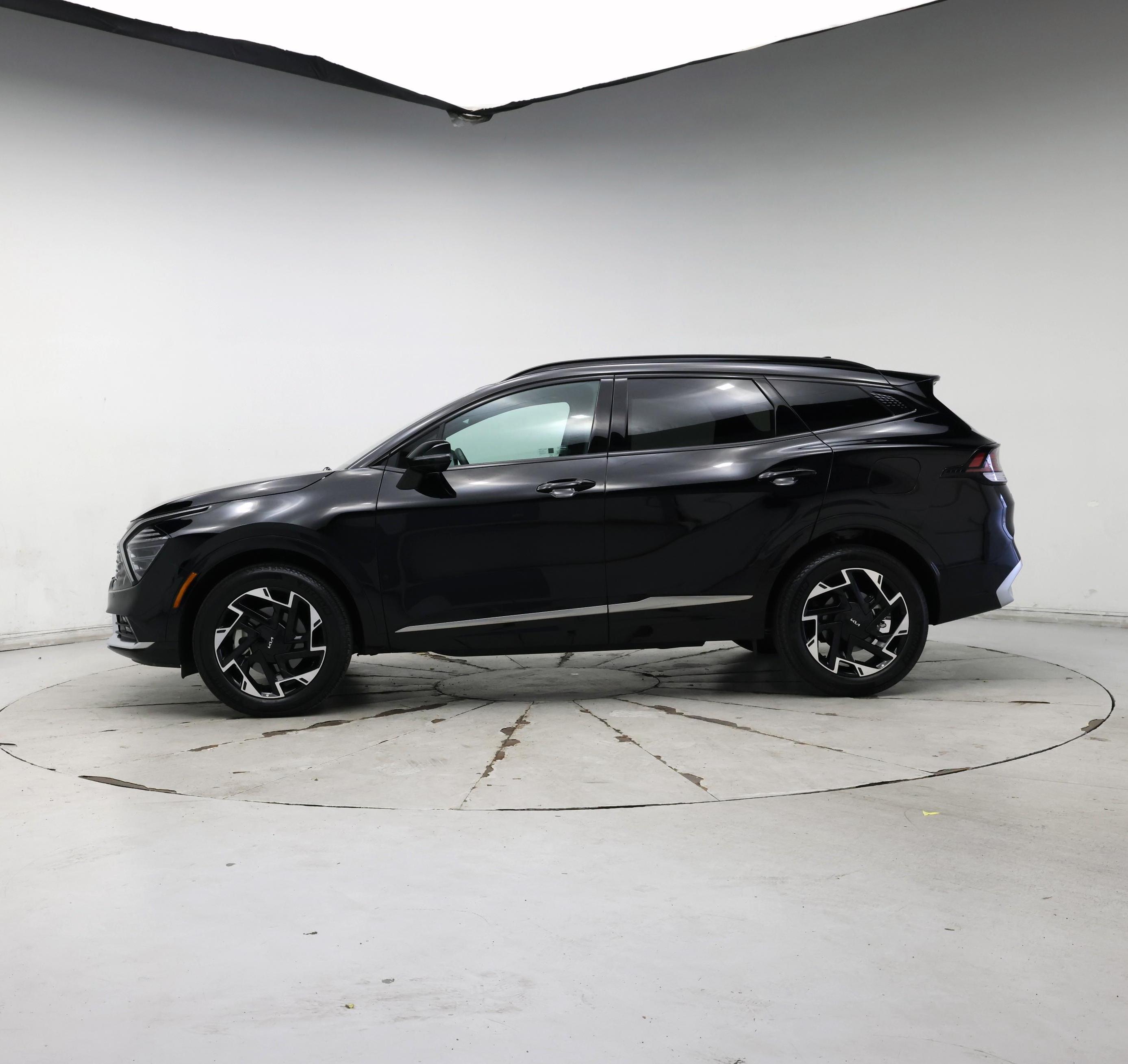 Thumbnail: 2025 Kia Sportage - 3