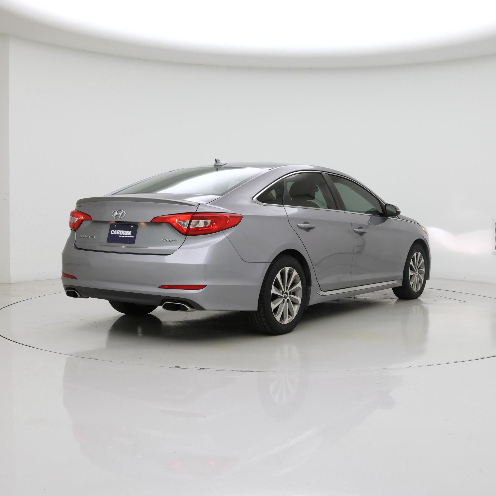 Thumbnail: 2016 Hyundai Sonata - 8