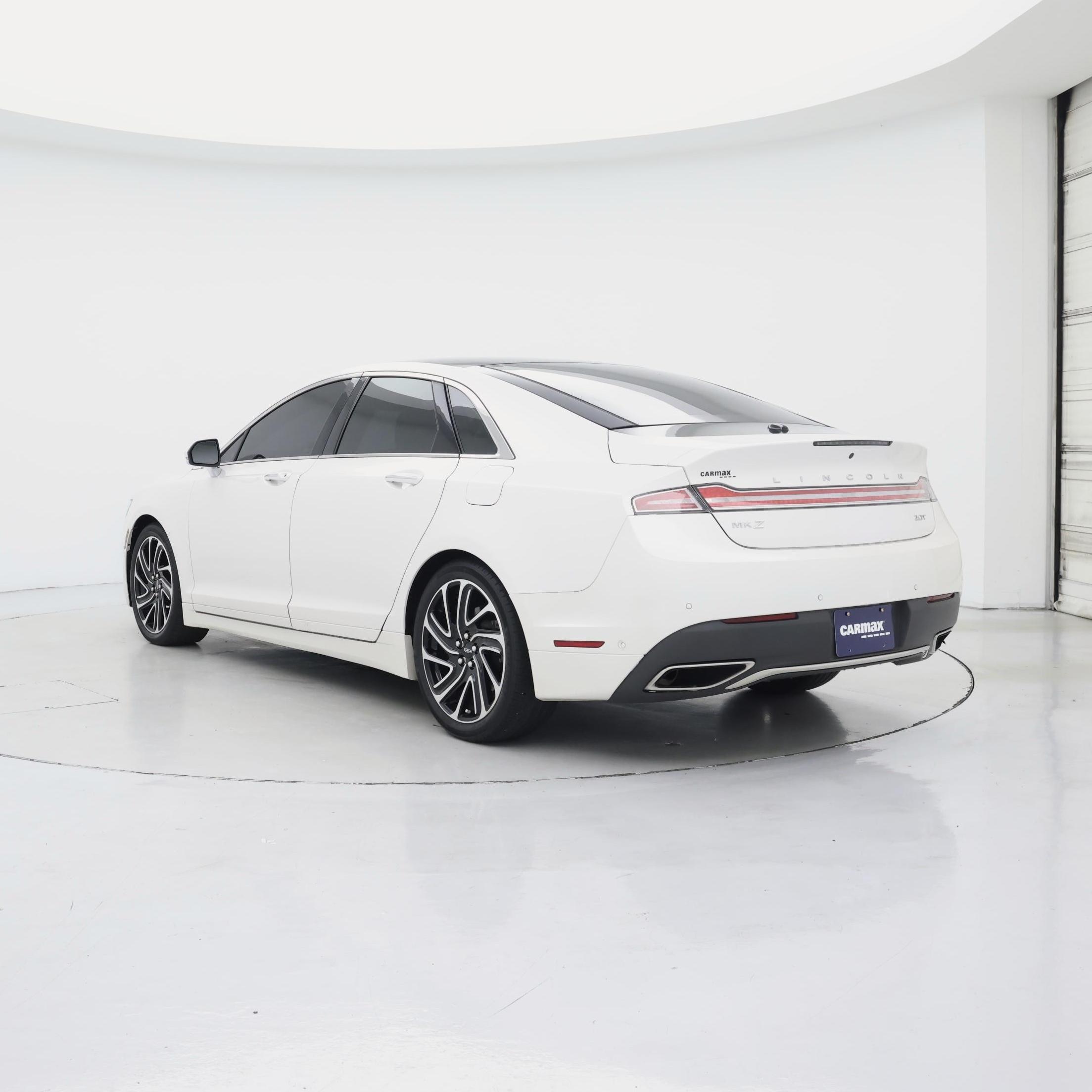Thumbnail: 2020 Lincoln MKZ - 2