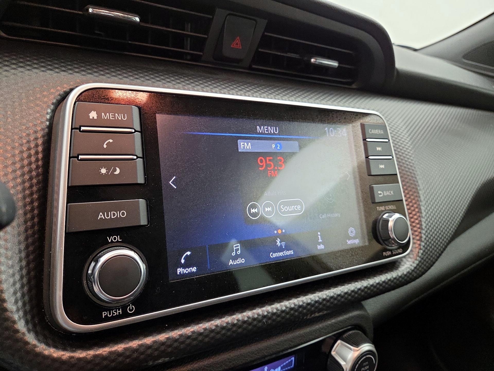 Thumbnail: 2019 Nissan Kicks - 14