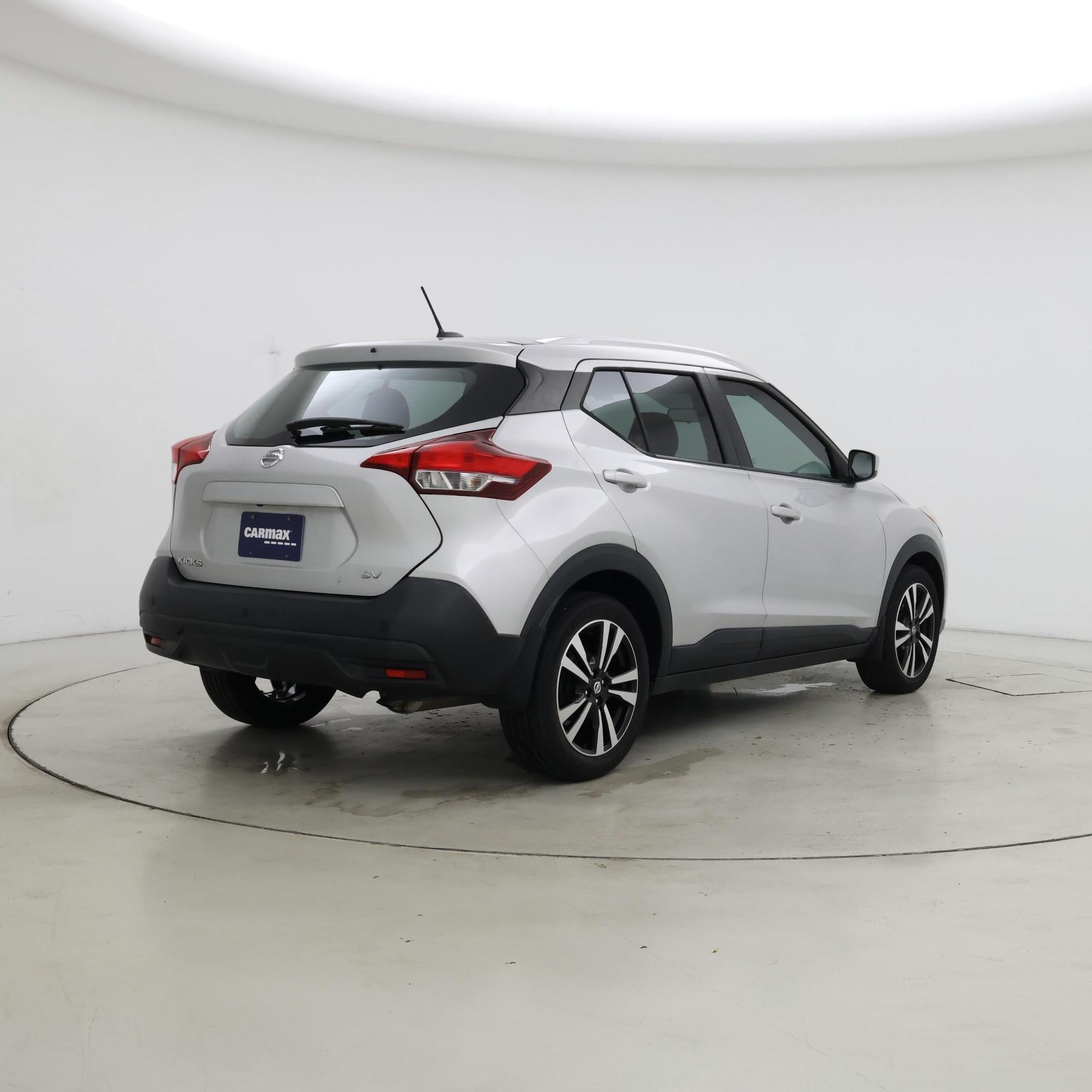 Thumbnail: 2019 Nissan Kicks - 8