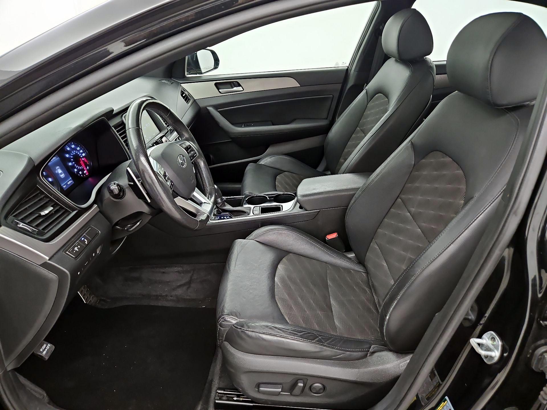 Thumbnail: 2019 Hyundai Sonata - 11