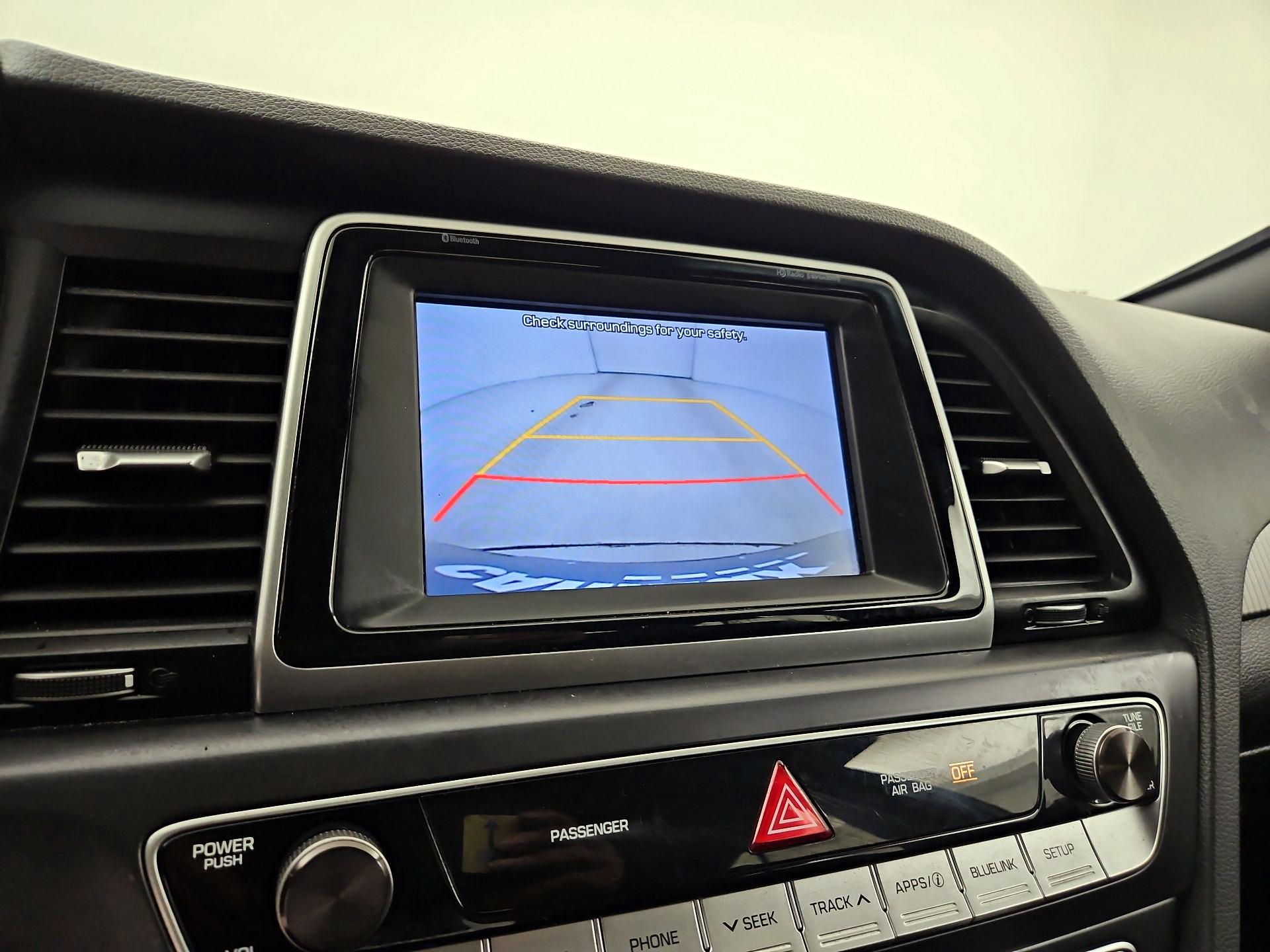 Thumbnail: 2019 Hyundai Sonata - 14
