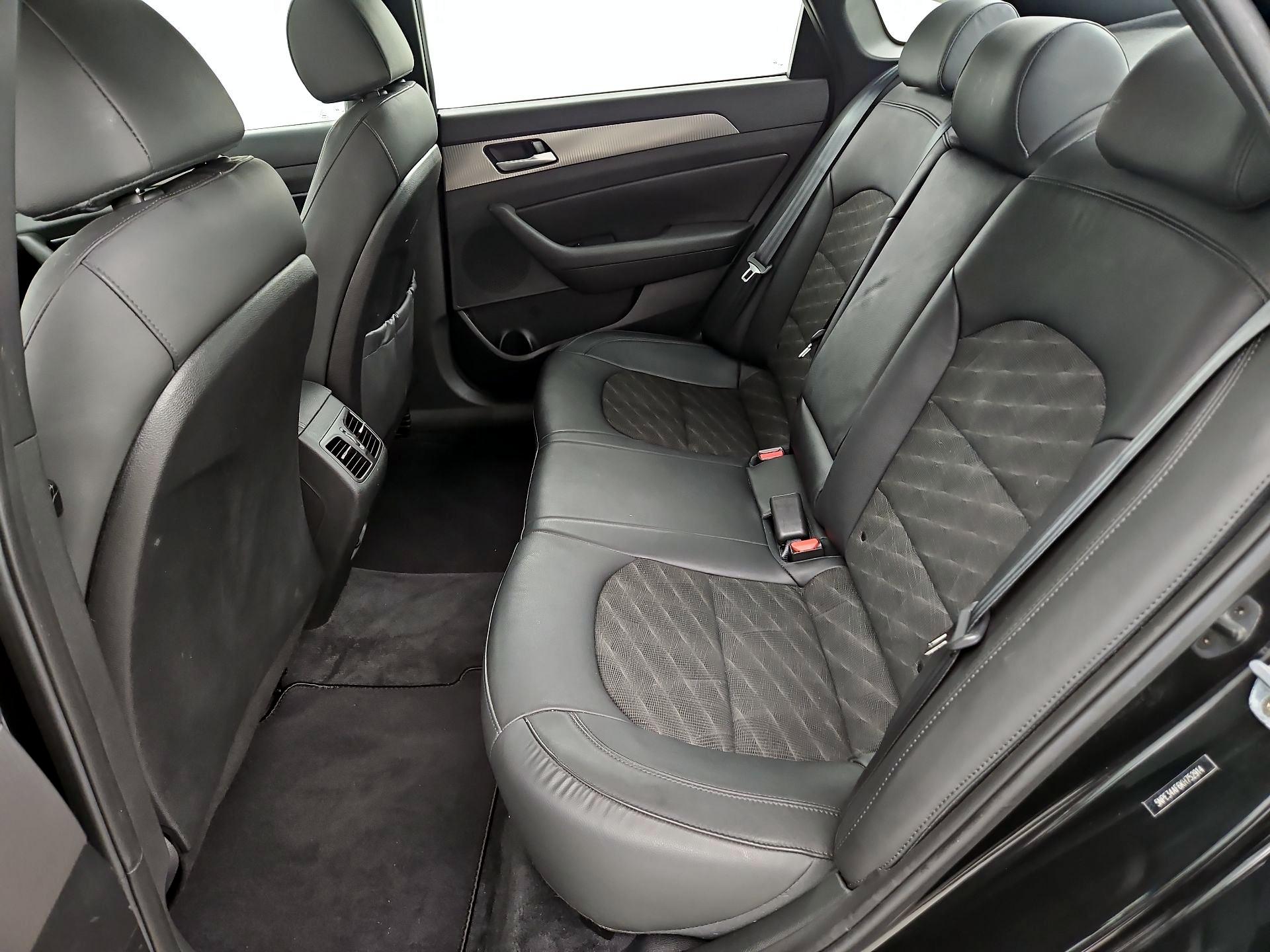Thumbnail: 2019 Hyundai Sonata - 20