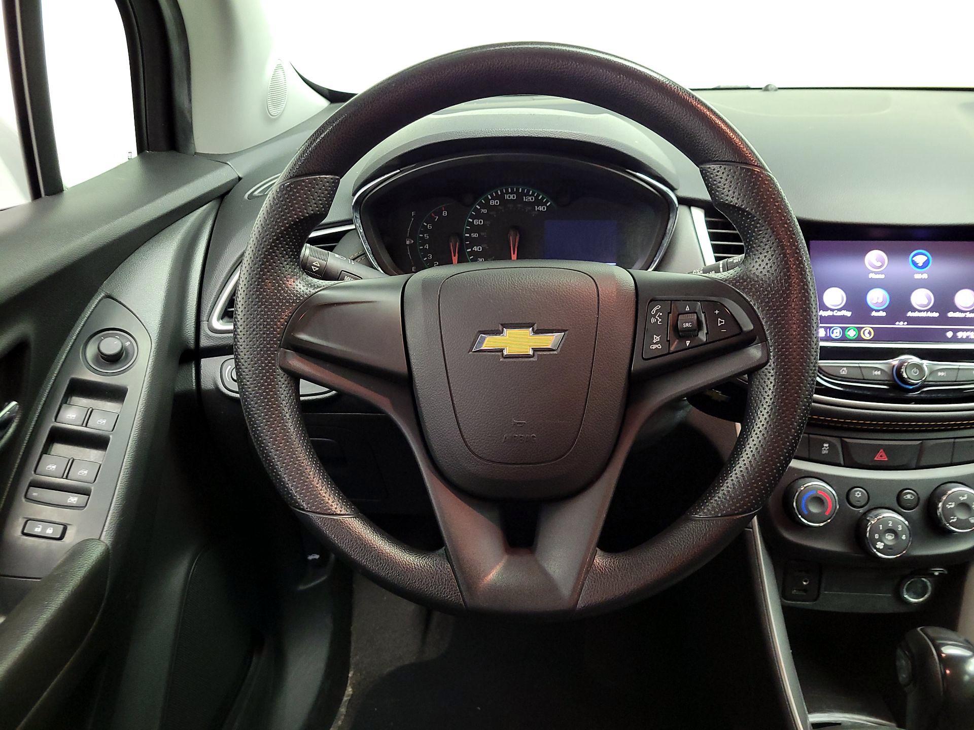 Thumbnail: 2021 Chevrolet Trax - 10