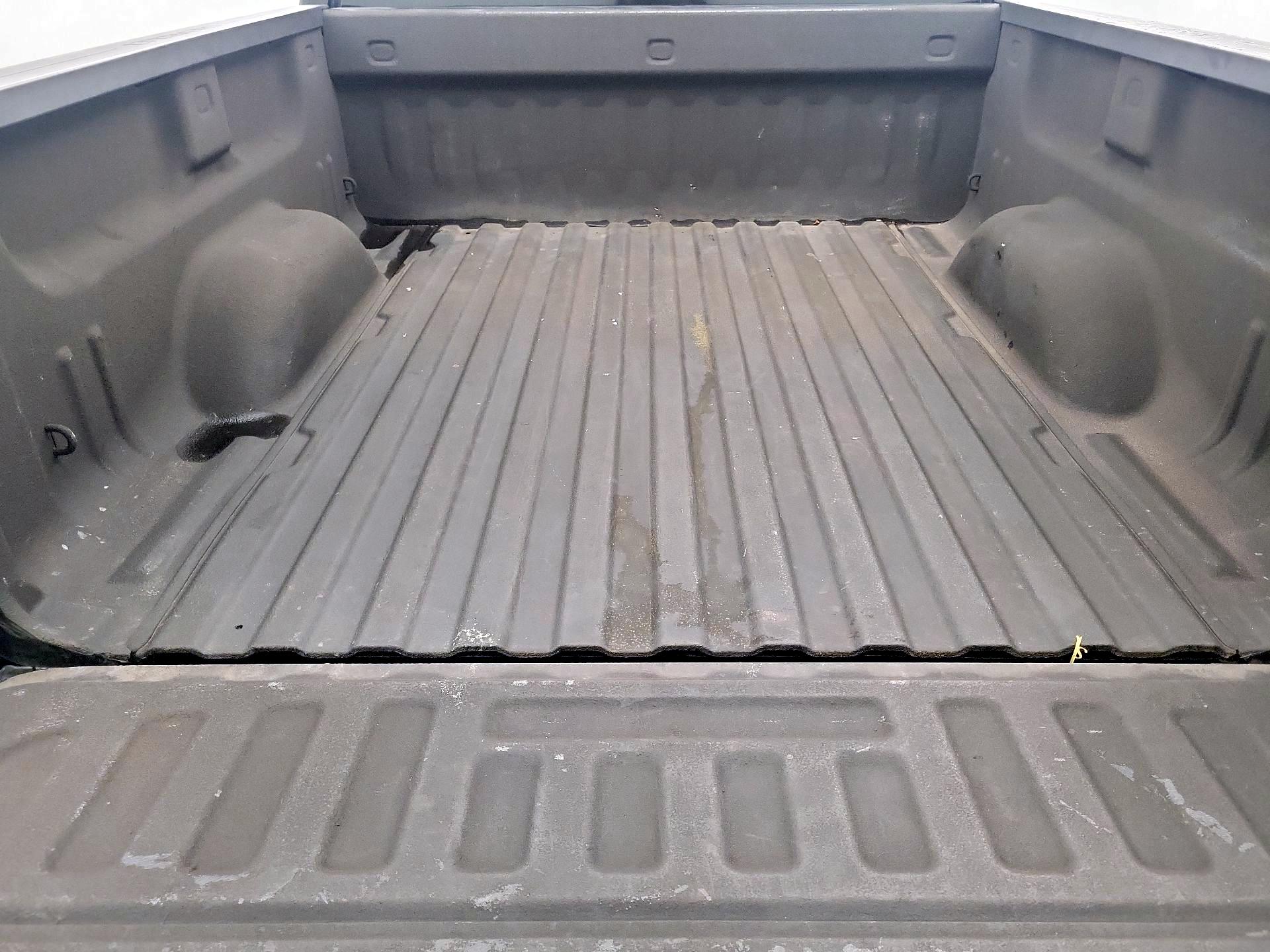 Thumbnail: 2014 Chevrolet Silverado 1500 - 20