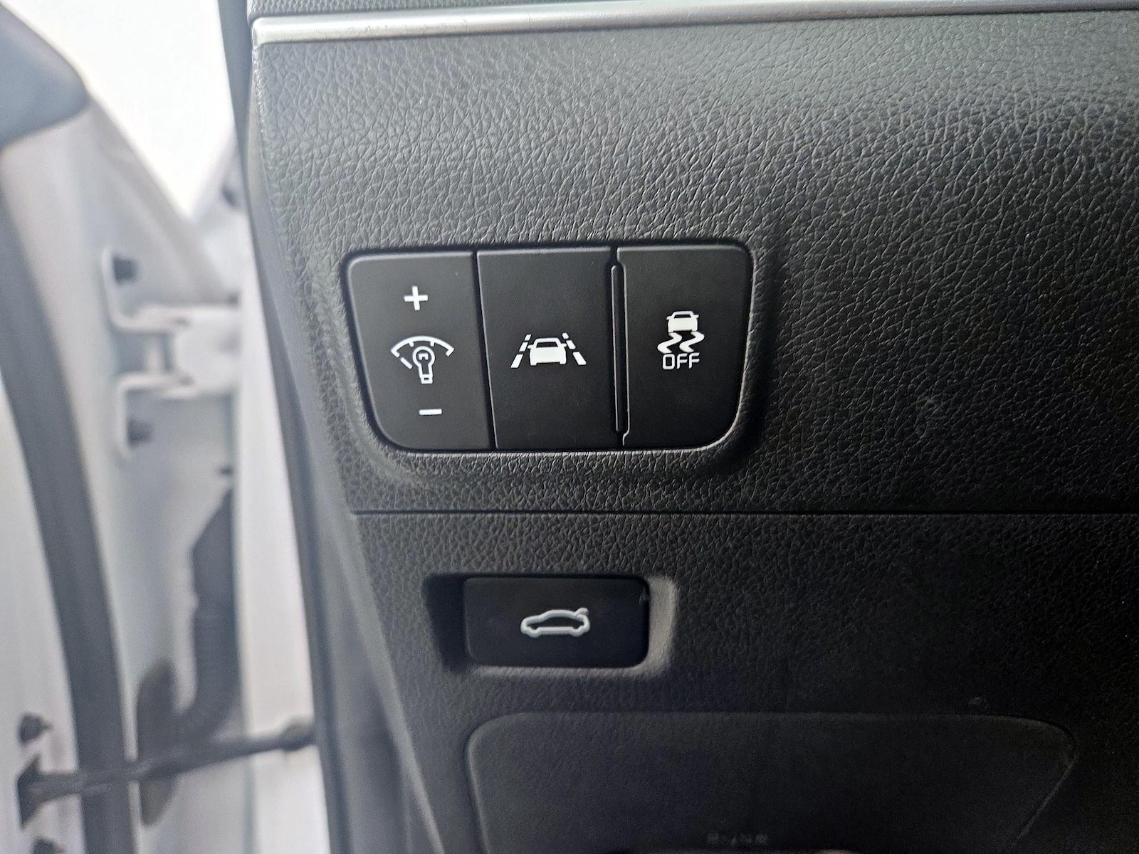 2023 Kia K5 GT-Line - Photo 14