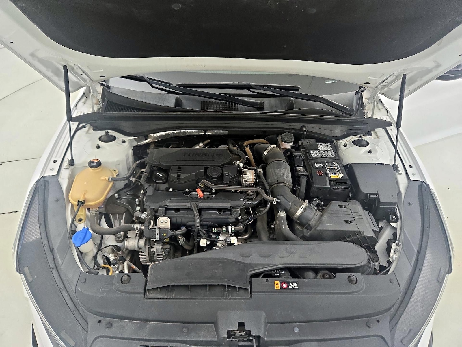 2023 Kia K5 GT-Line - Photo 24