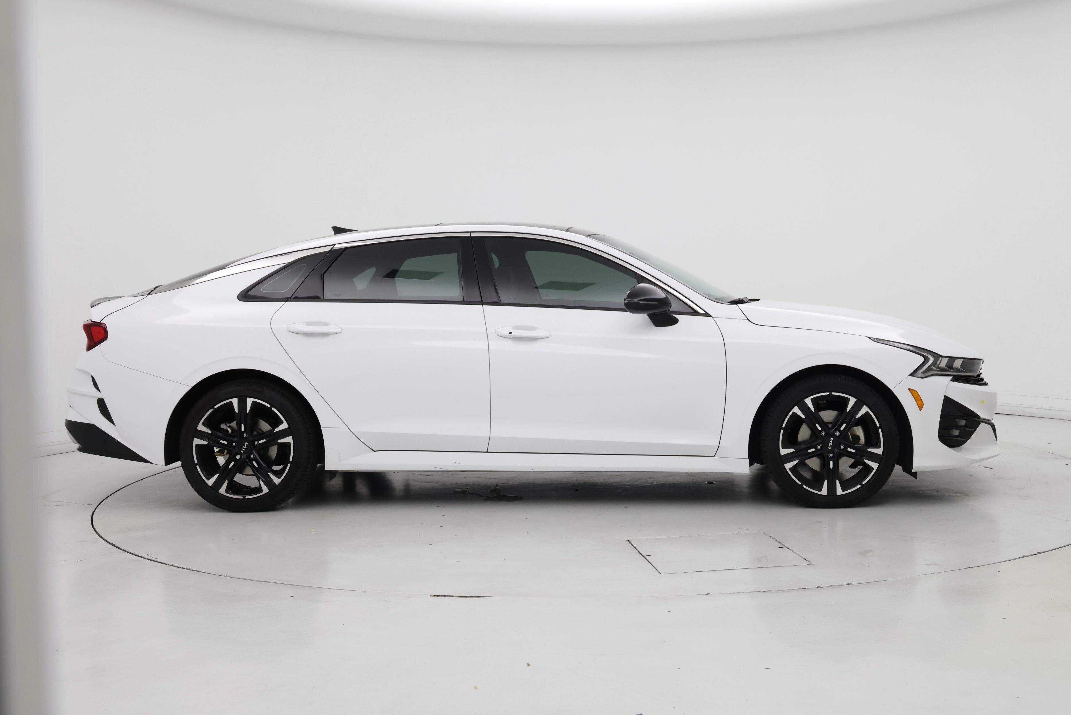 Thumbnail: 2023 Kia K5 - 7