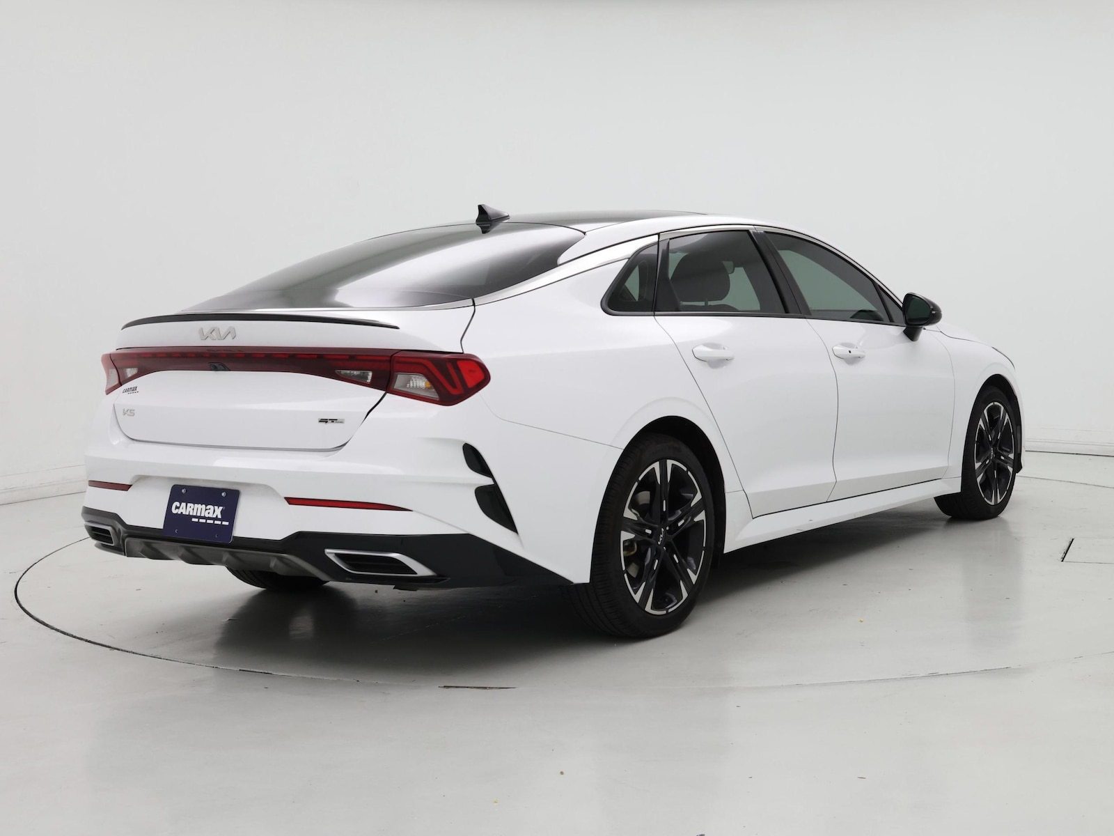 2023 Kia K5 GT-Line - Photo 9