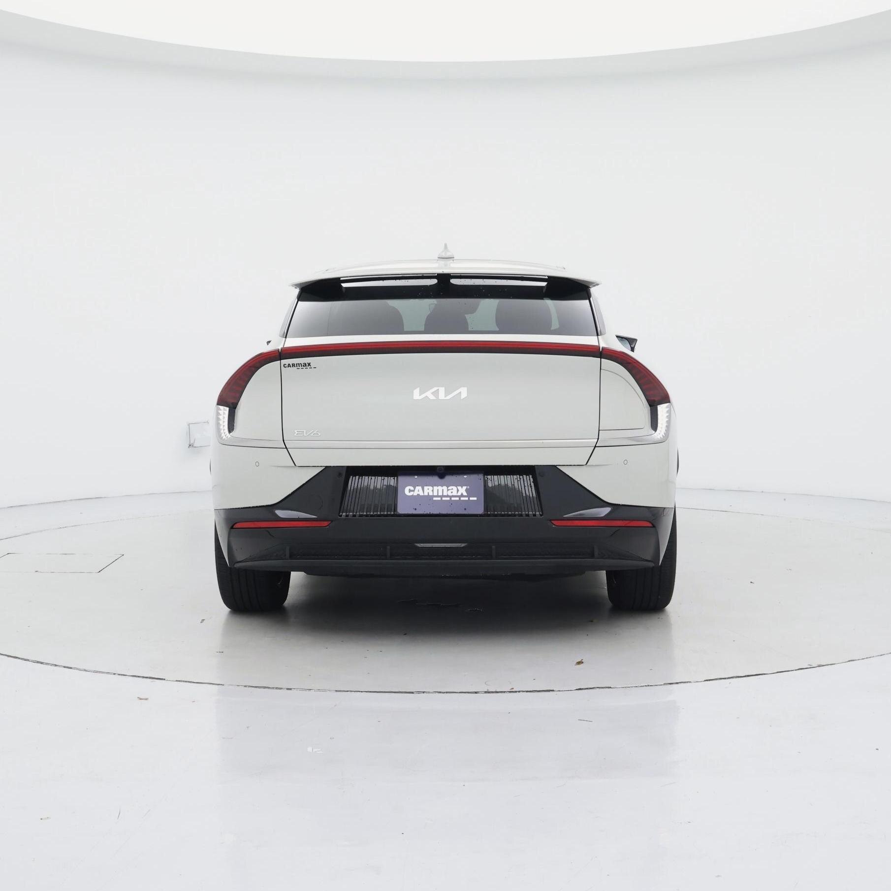Thumbnail: 2022 Kia EV6 - 6