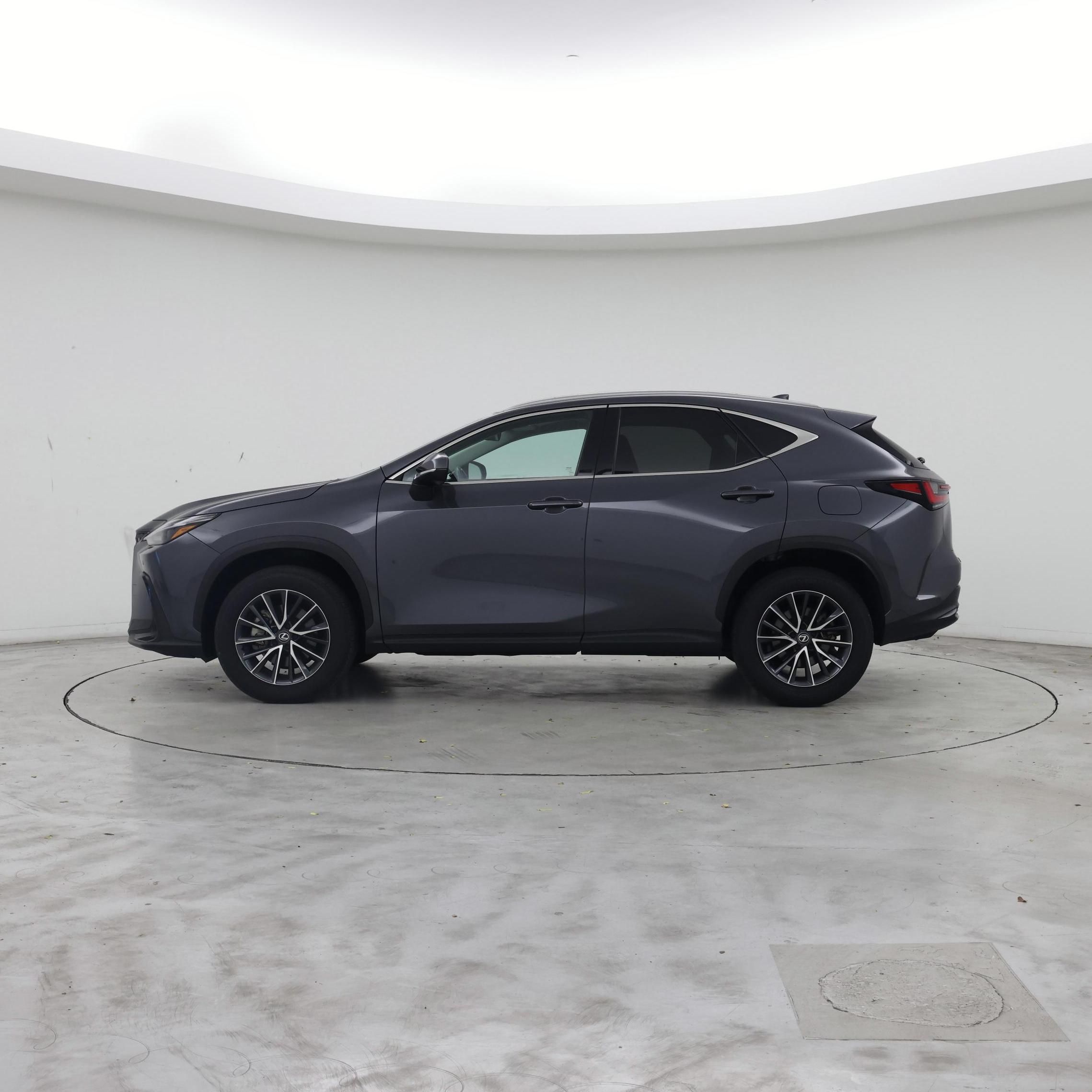 Thumbnail: 2024 Lexus NX - 3