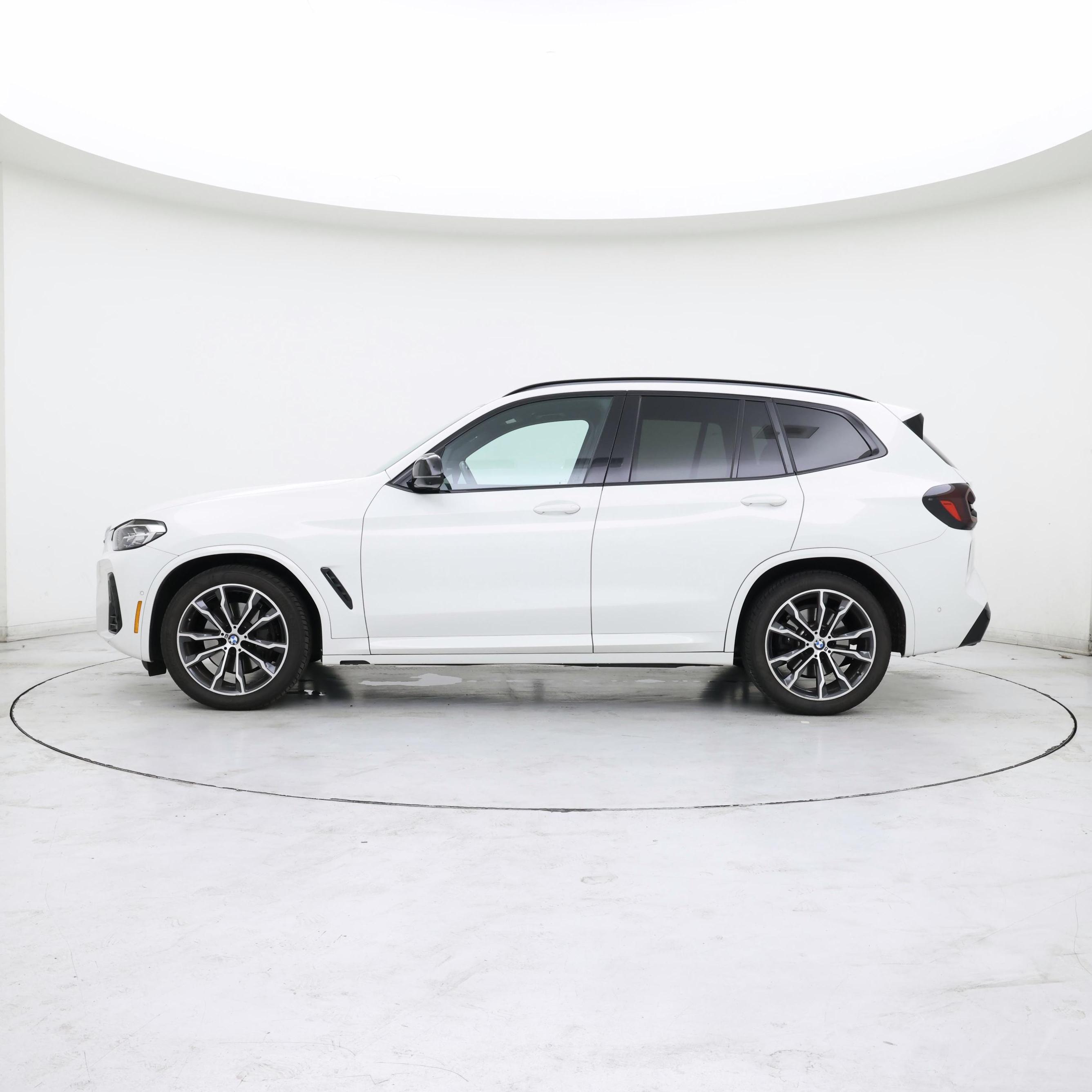 Thumbnail: 2022 BMW X3 - 3